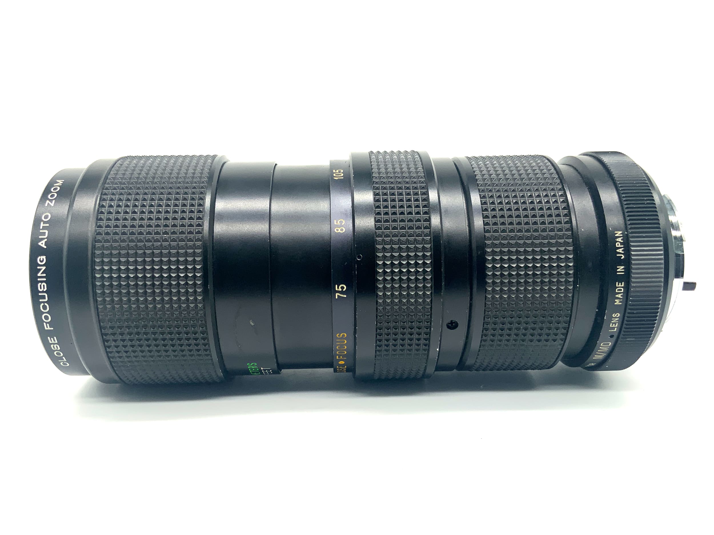 Vivitar Close Focusing Auto Zoom 75-205mm 1:3.8 Zoomobjektiv (Minolta MD)