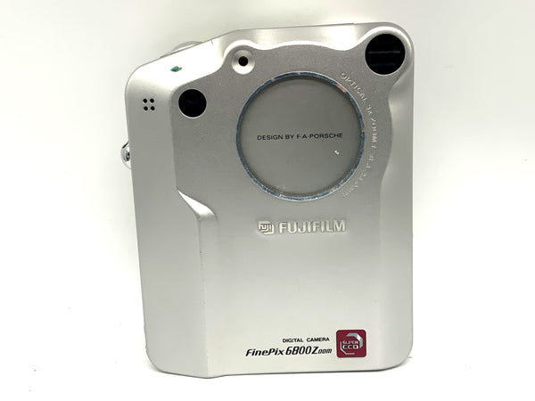 Fujifilm FinePix 6800 Digitale Kompaktkamera mit 8.3-24.9