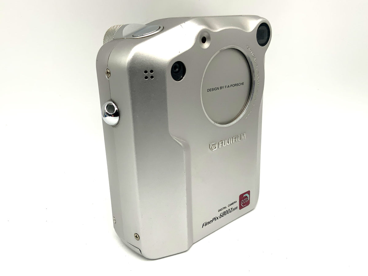 Fujifilm FinePix 6800 Digitale Kompaktkamera mit 8.3-24.9