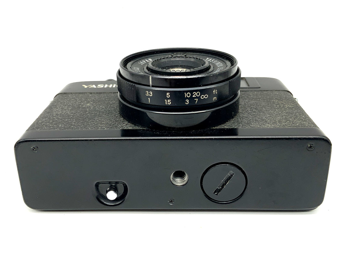 Appareil photo analogique compact Yashica 35-ME avec objectif Yashinon 38 mm f/2.8