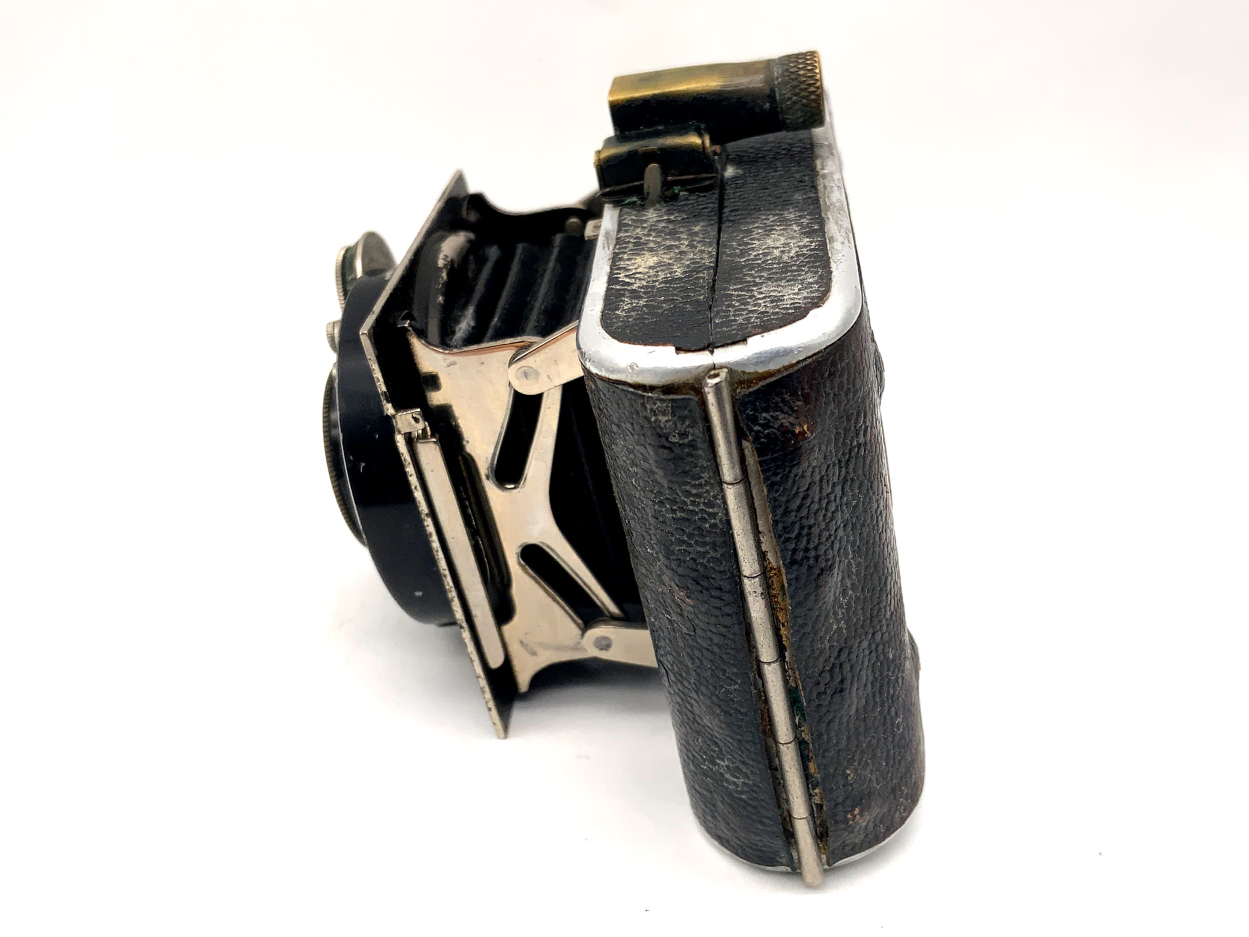 Welta Gucki Klappkamera mit Schneider Kreuznach Radionar 5cm 1:4,5 3X4