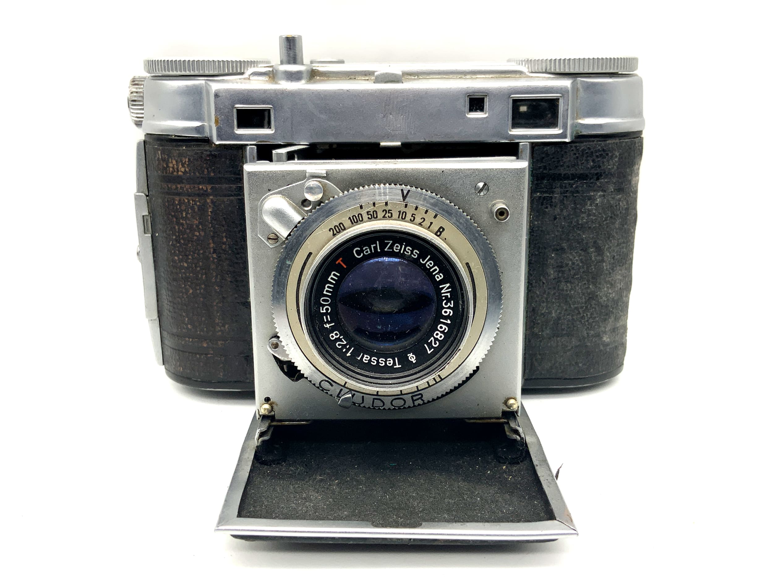 Appareil photo pliant Certo Dollina II avec objectif analogique Carl Zeiss Tessar 50 mm 1:2,8