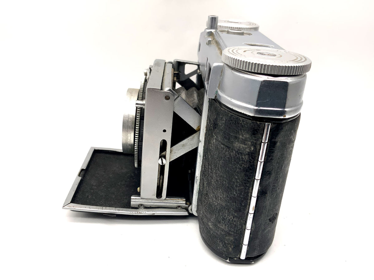 Appareil photo pliant Certo Dollina II avec objectif analogique Carl Zeiss Tessar 50 mm 1:2,8