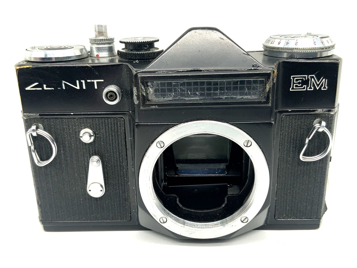 KMZ Zenit EM SLR 35mm Spiegelreflexkamera analog Body Gehäuse (M42)