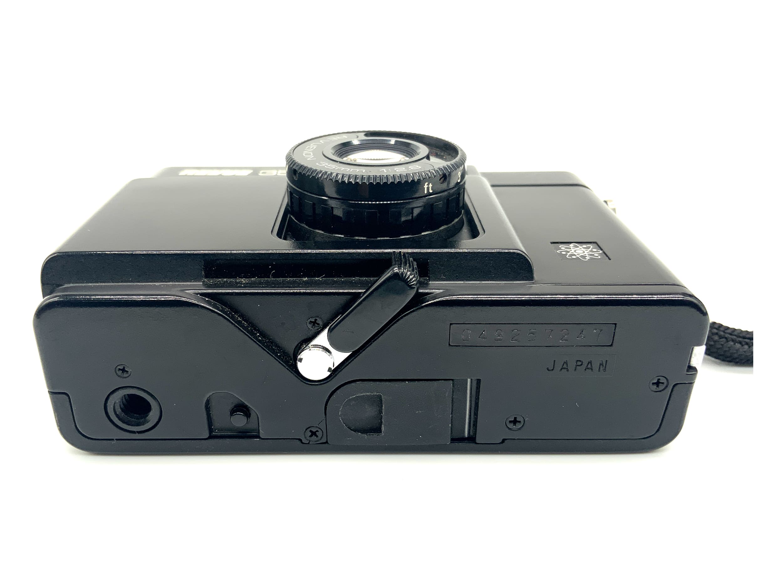 Revue 35 Sucherkamera mit Revuenon 35mm 1:2.8 Kompaktkamera Analogkamera
