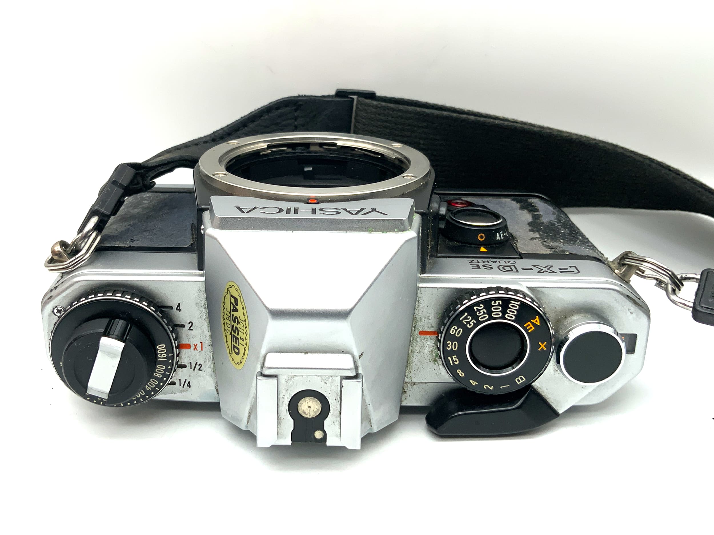 Yashica FX-D se Quartz SLR 35mm SLR analog Body (Yashica/Contax)