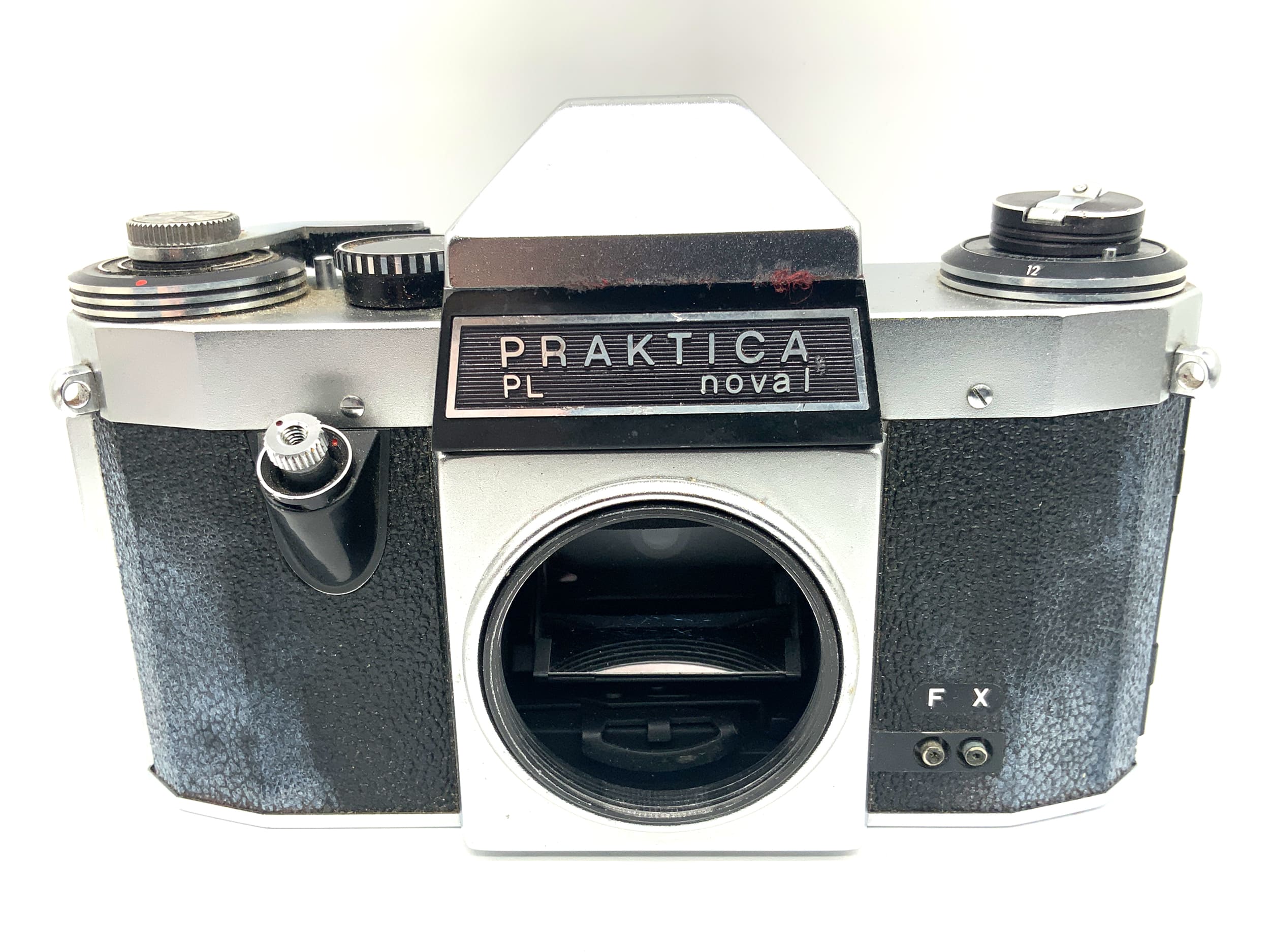 Pentacon Praktica PL nova I SLR 35mm SLR analog Body (M42)