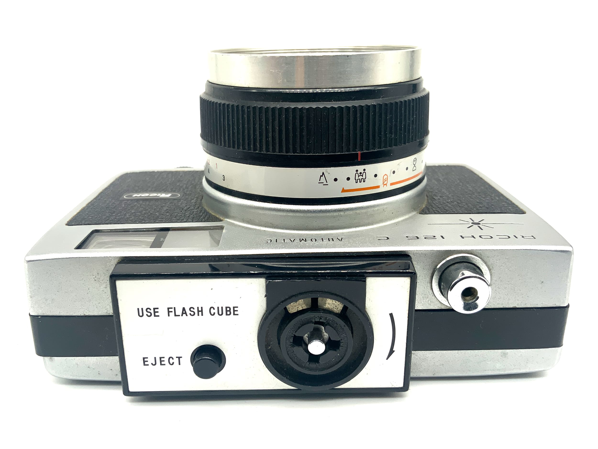 Ricoh 126 C Automatic Sucherkamera mit Rikenon 40mm 1:2.8 Analogkamera