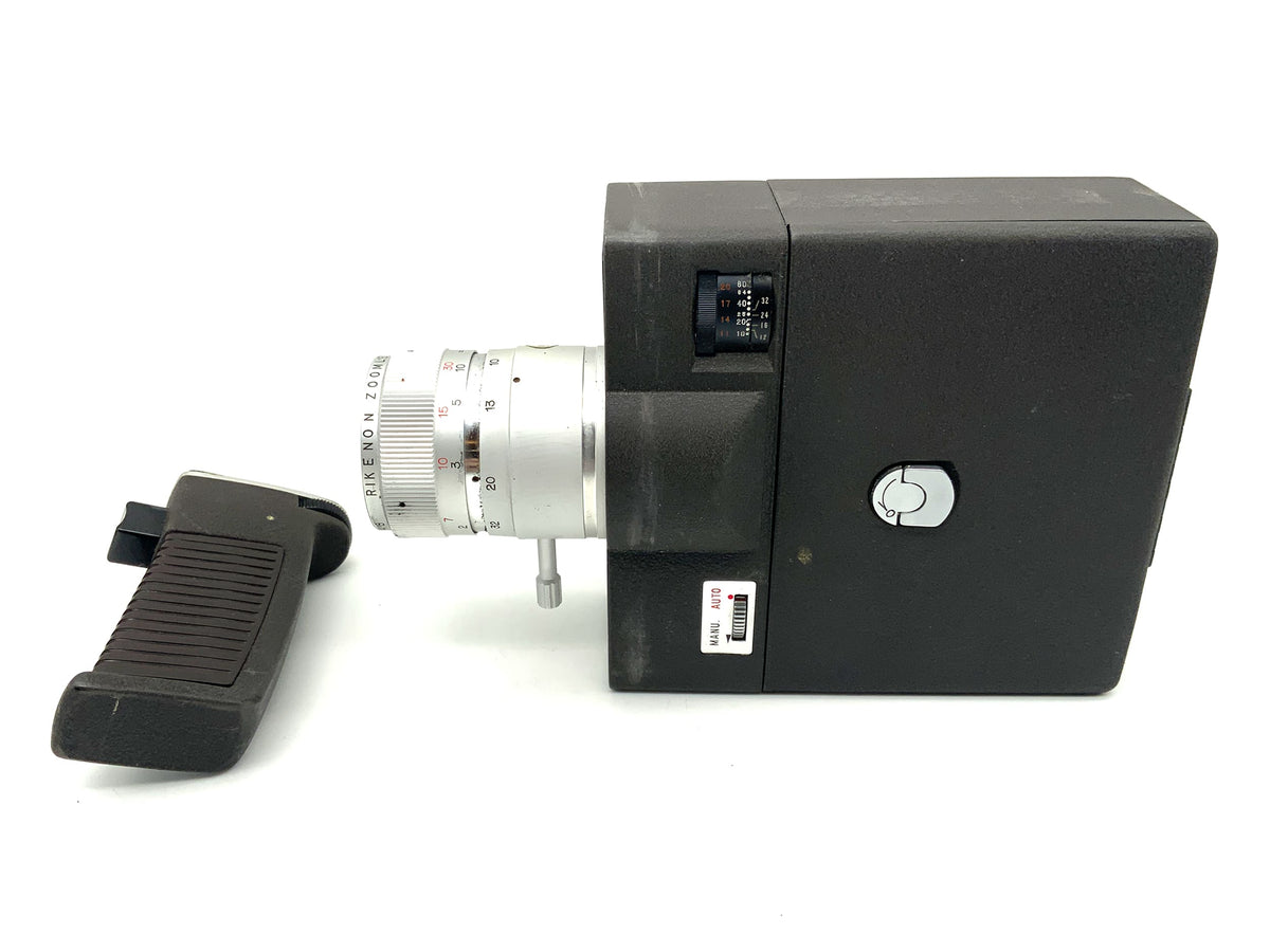 Ricoh Auto Zoomstar film camera with Rikenon 8-32mm 1:1.8 Super 8