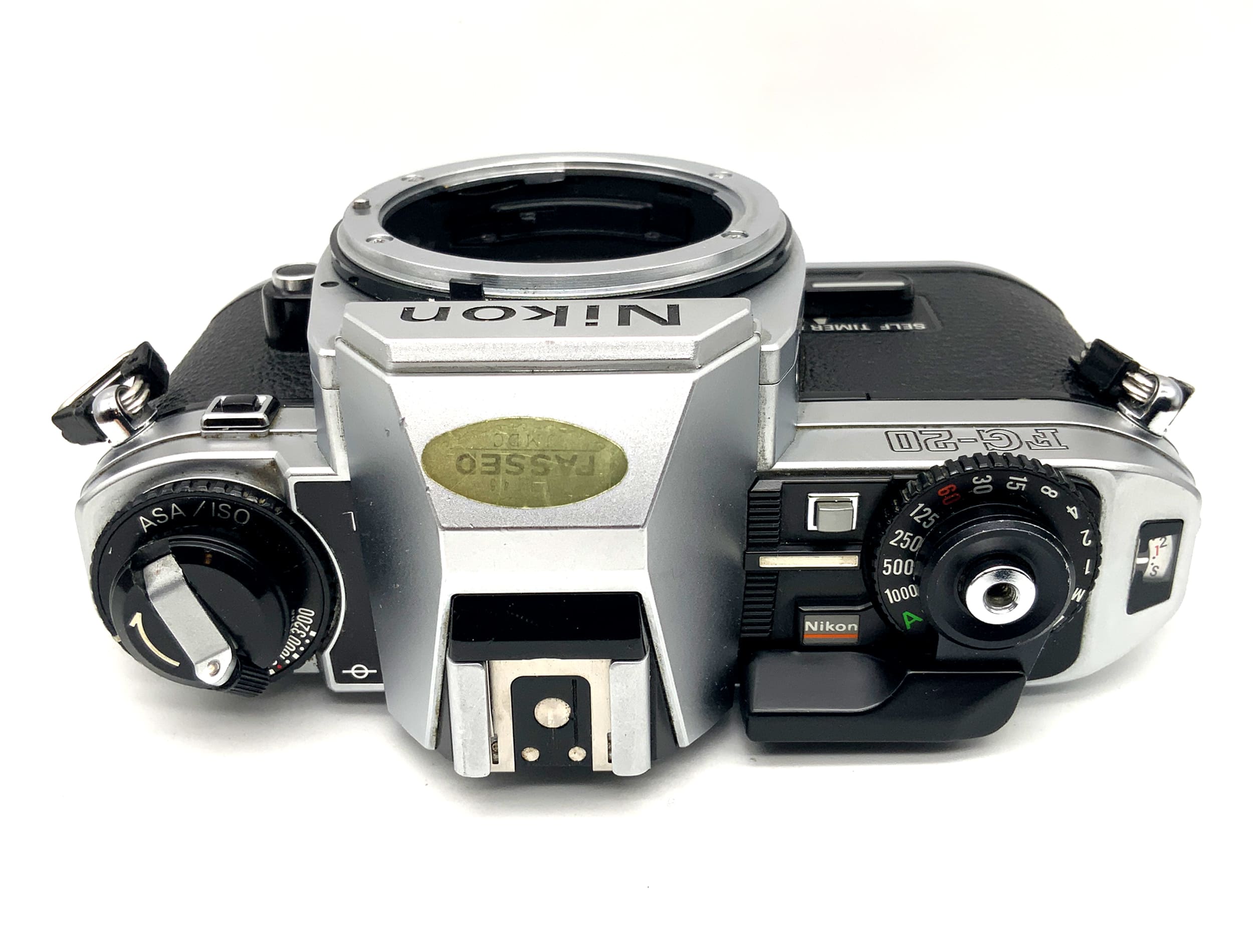 Nikon FG-20 SLR 35mm Spiegelreflexkamera analog Body Gehäuse (Nikon F)