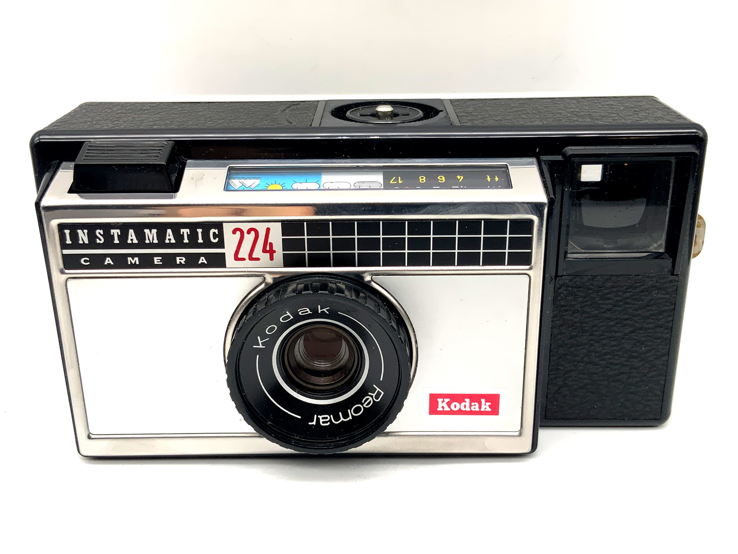 Kodak Instamatic 224 Sucherkamera mit Reomar Kompaktkamera Analogkamera