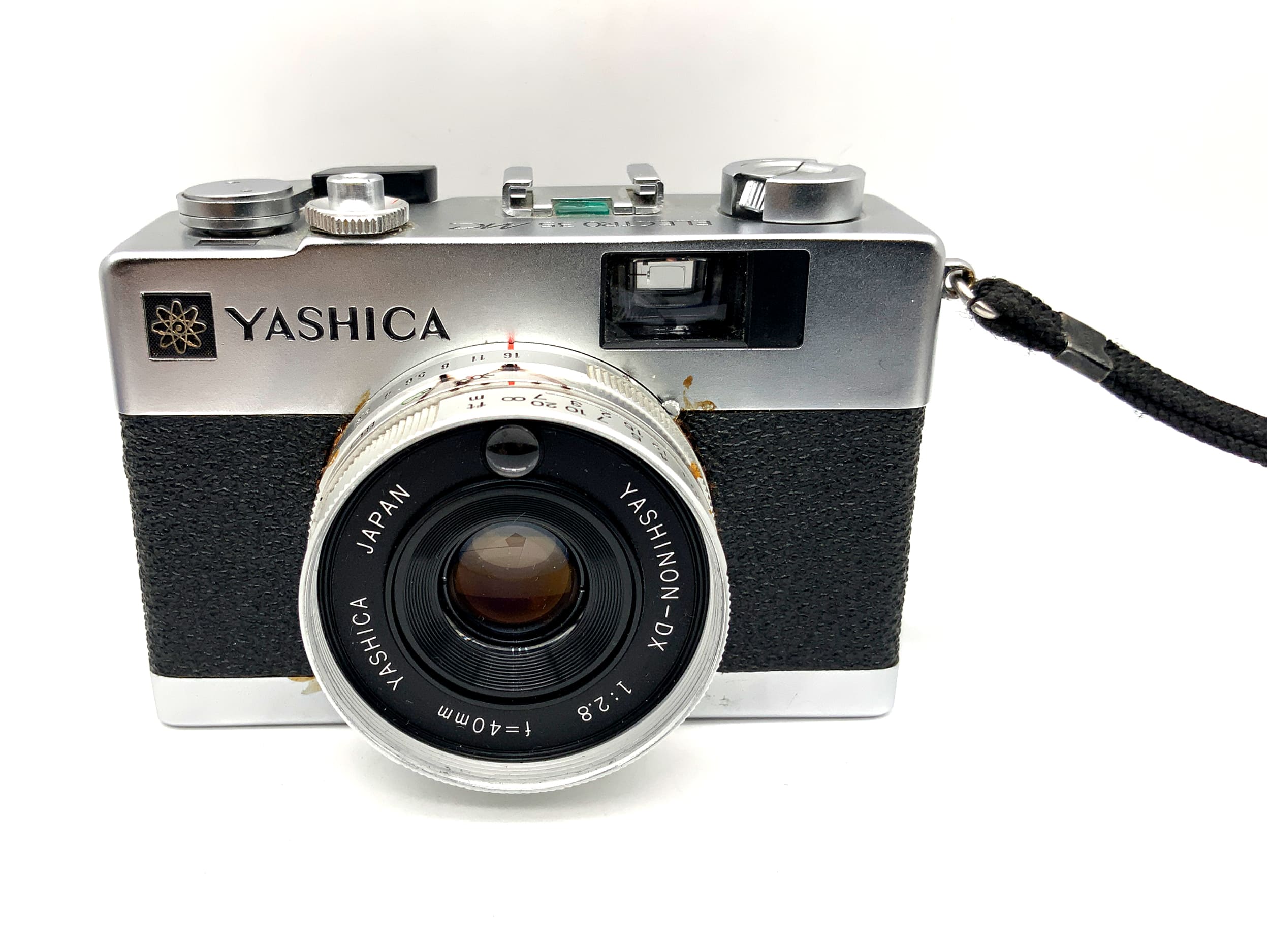 Yashica Electro 35 MC Sucherkamera mit Yashinon DX 1:2,8 f=40mm Analogkamera