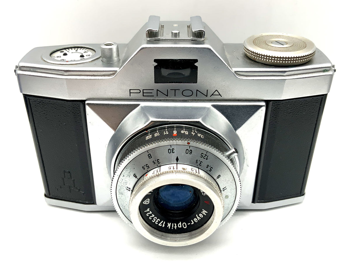 Pentacon Pentona Sucherkamera mit Meyer Optik Trioplan 1:3,5 45mm red V Priomat