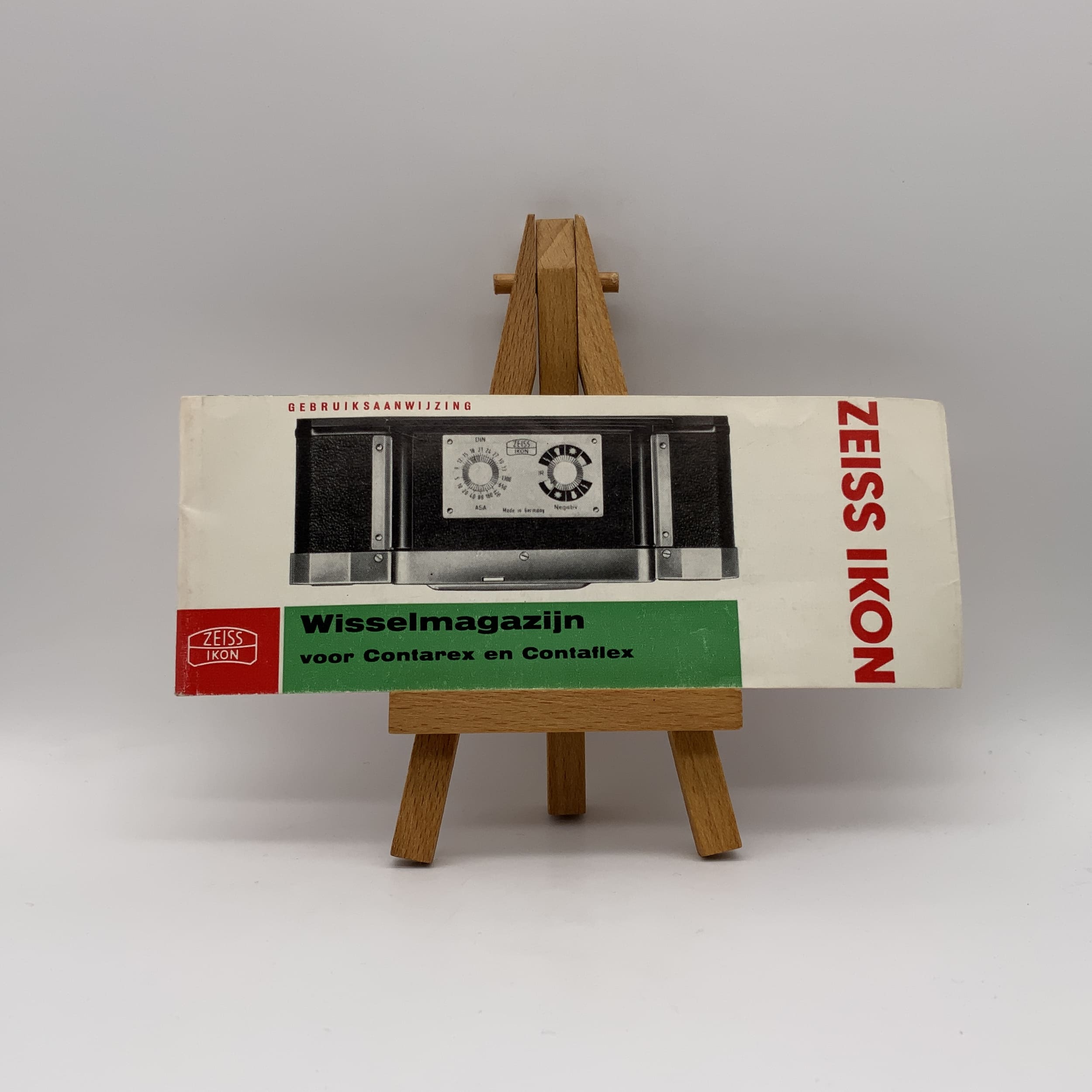 Zeiss Ikon Wisselmagazijn voor Contarex en Contaflex Anleitung Niederländisch