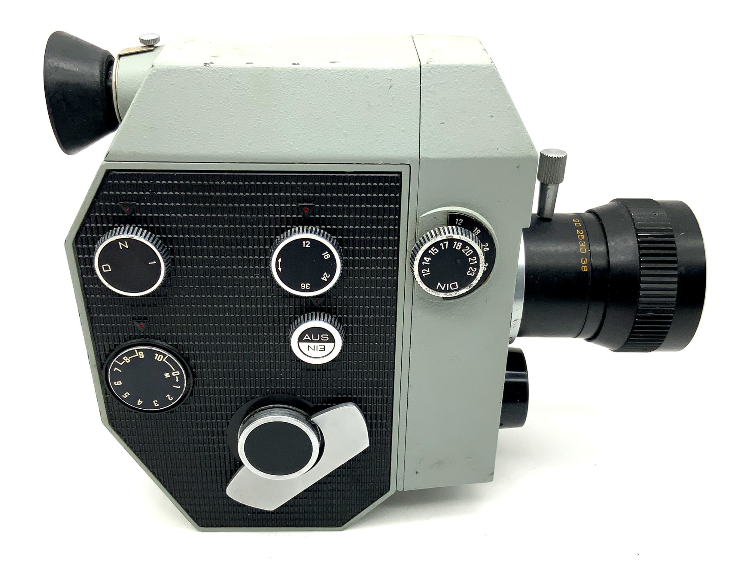 Zenit Quarz DS8-3 Filmkamera mit Meteor-8M 1,8/9-38mm Super 8