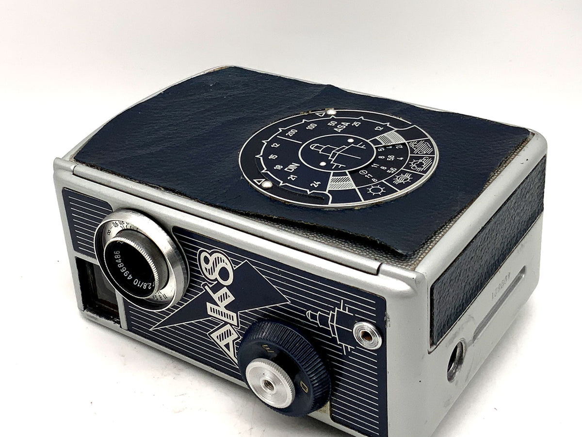 Pentacon AK 8 Filmkamera mit Carl Zeiss Triotar 2,8/10mm Super 8