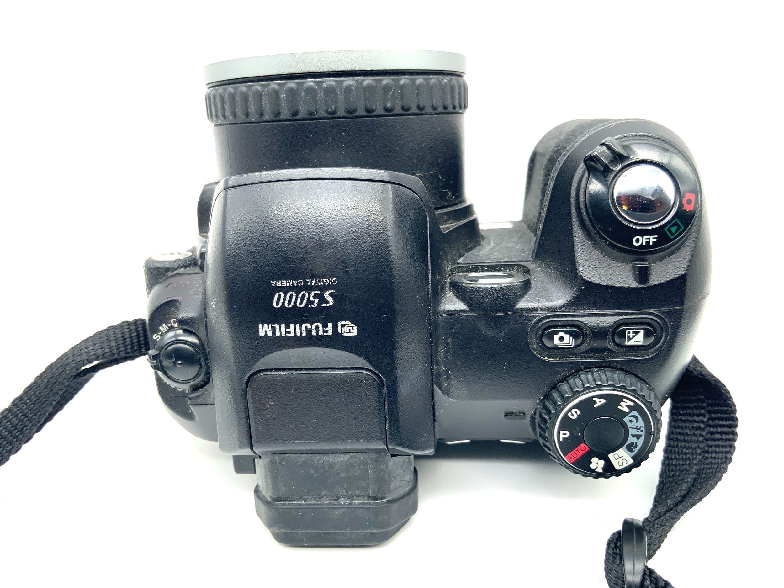 Fujifilm Finepix S5000 Bridgekamera mit 5.7-57mm 1:2.8-3.1 Digitalkamera