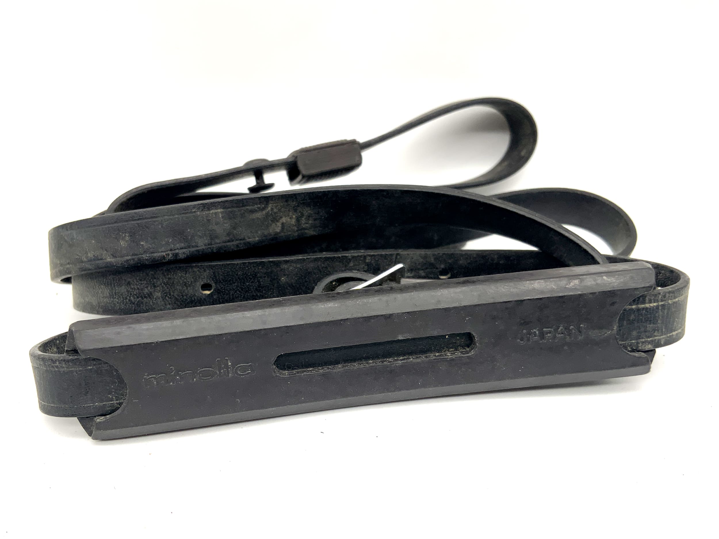 Minolta Kameragurt Schwarz ca. 11mm, Leder