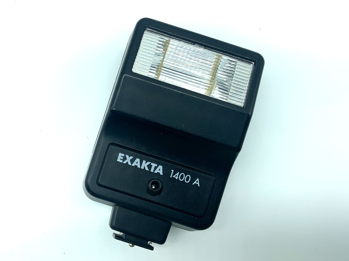Exakta 1400 A Blitzgerät Mittelkontakt universal Kamera Blitz Flash