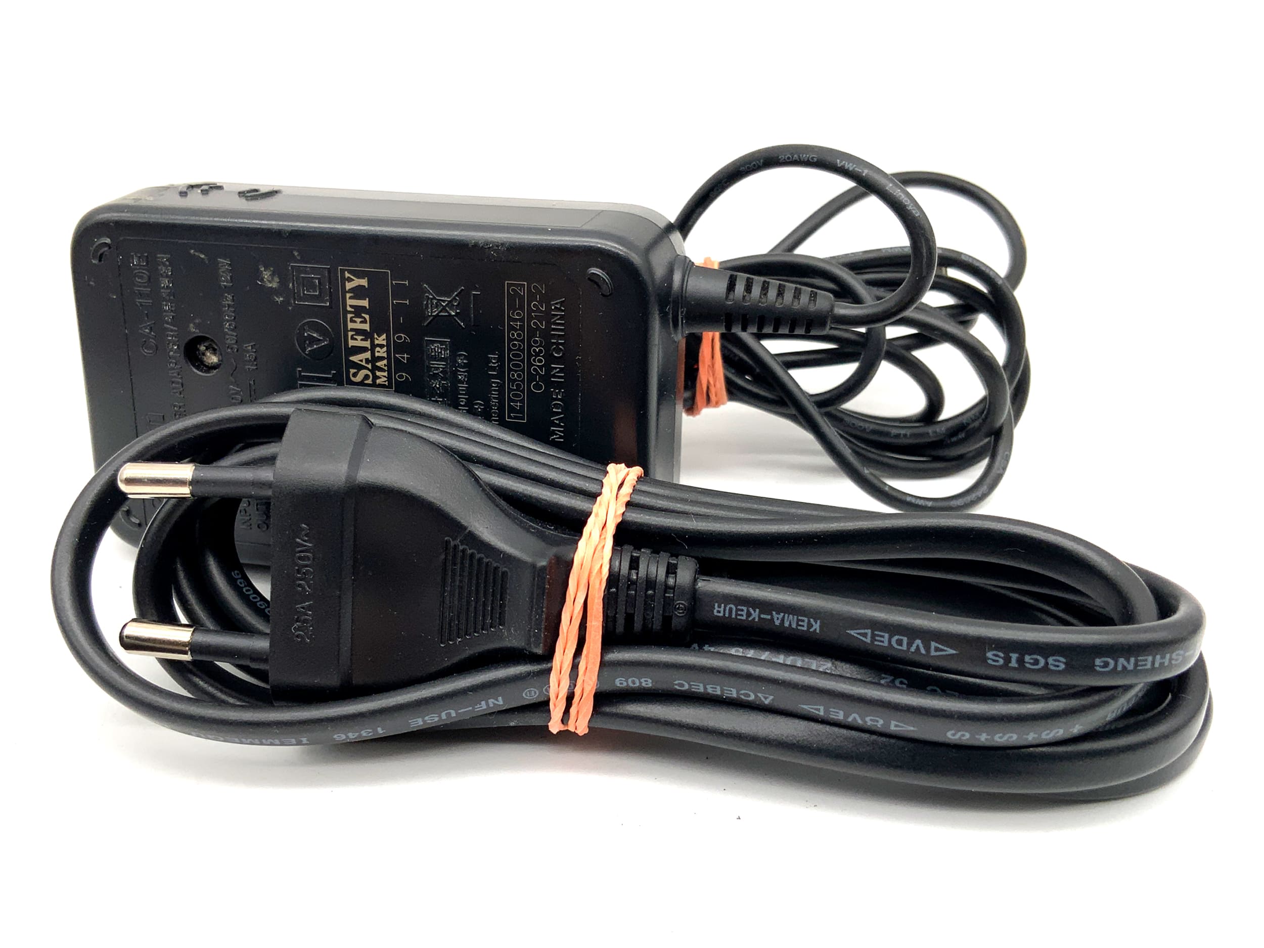 Canon Legria HF M56 Camcorder mit 6.1-61mm 1:1.8 Videokamera mit Akku