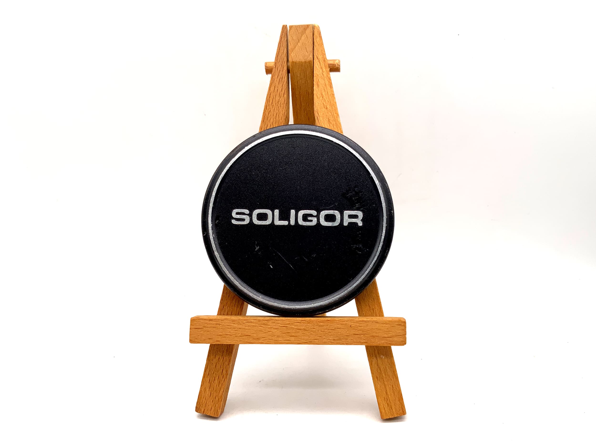 Soligor Objektivfrontdeckel Slip On Alu Kappe lens cap (57mm)