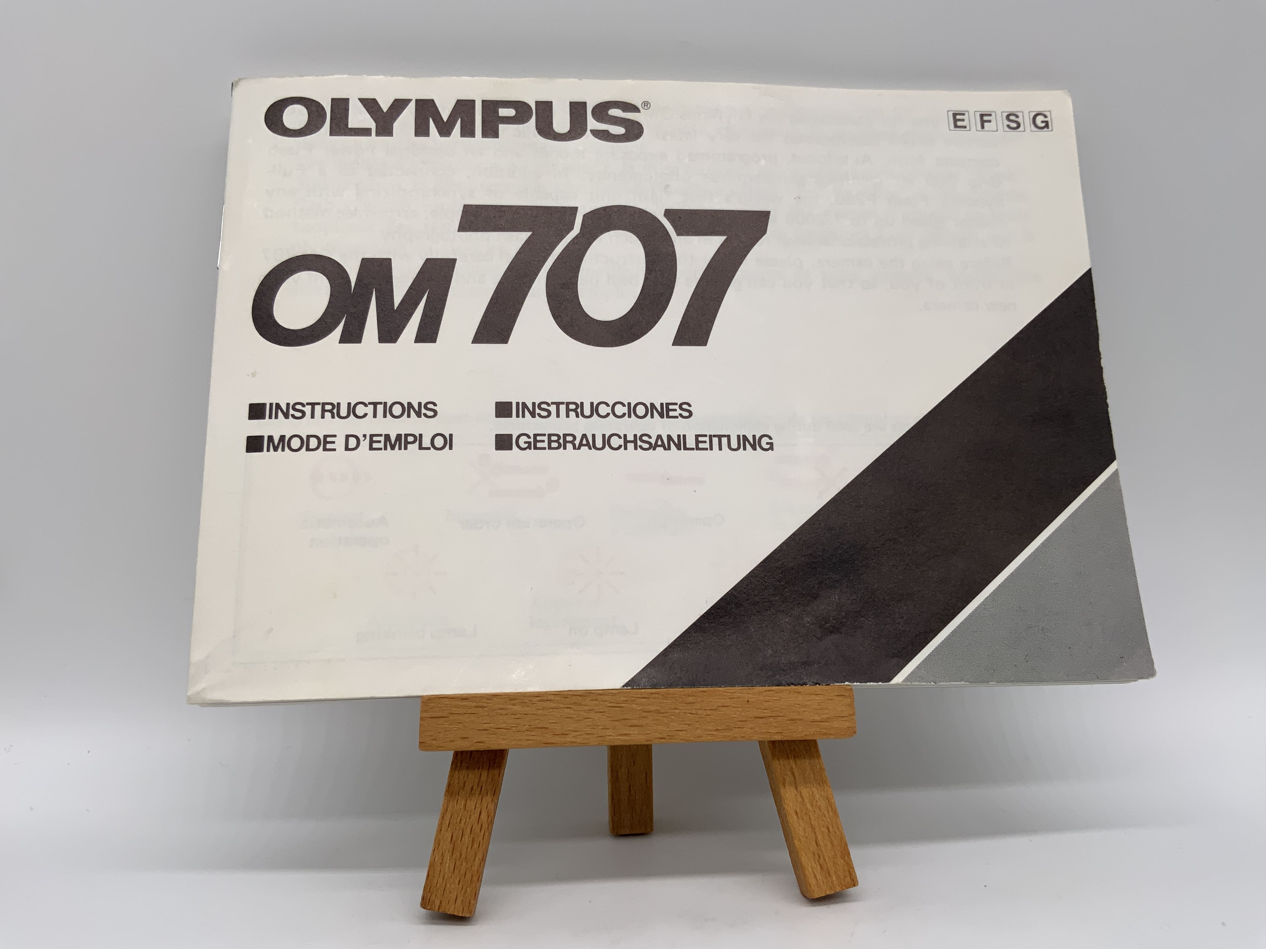 Olympus OM 707 Bedienungsanleitung Deutsch