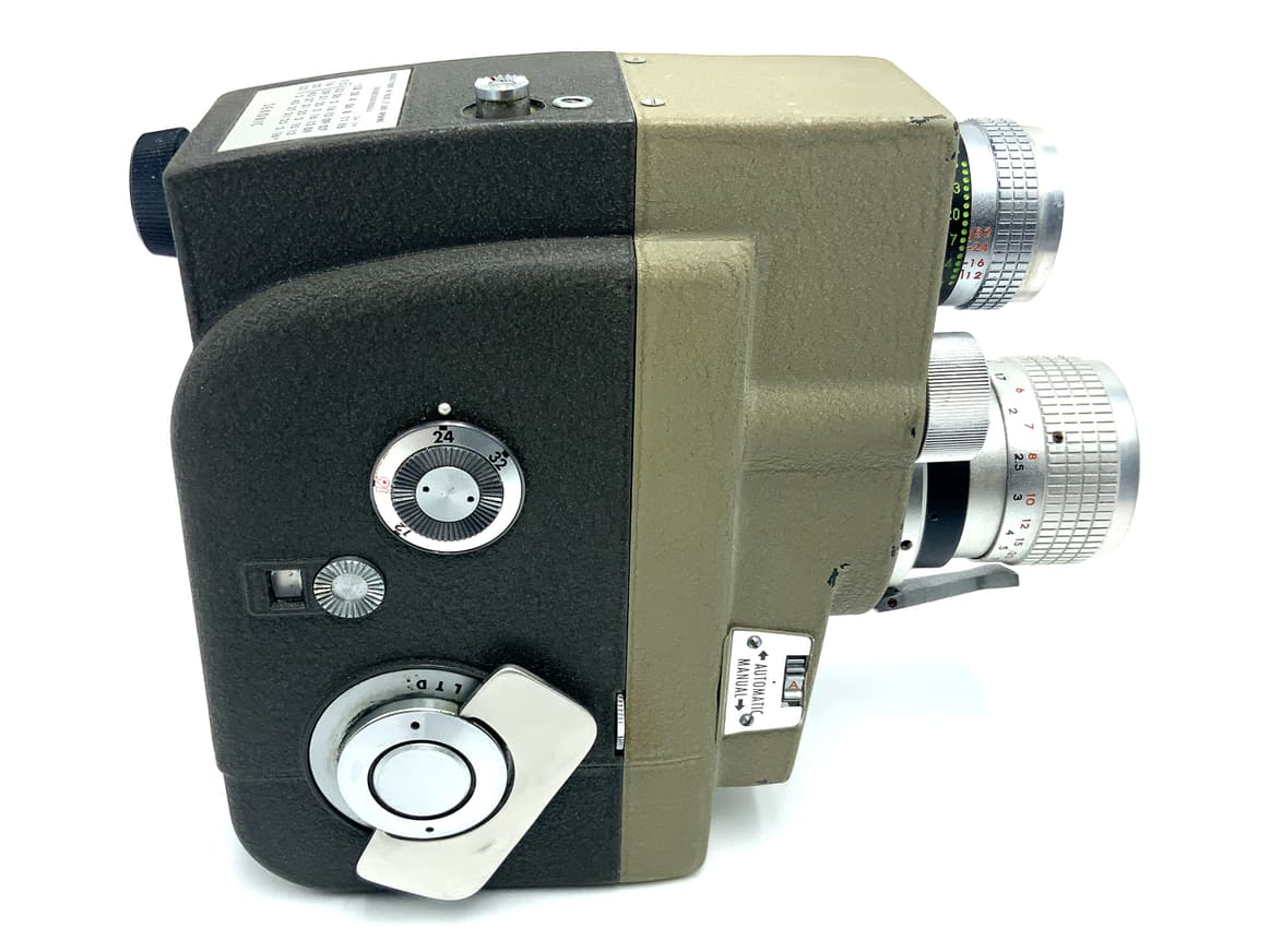 Sekonic Micro-Eye 53EE Filmkamera mit Resonar 11.5-32mm 1:1.8