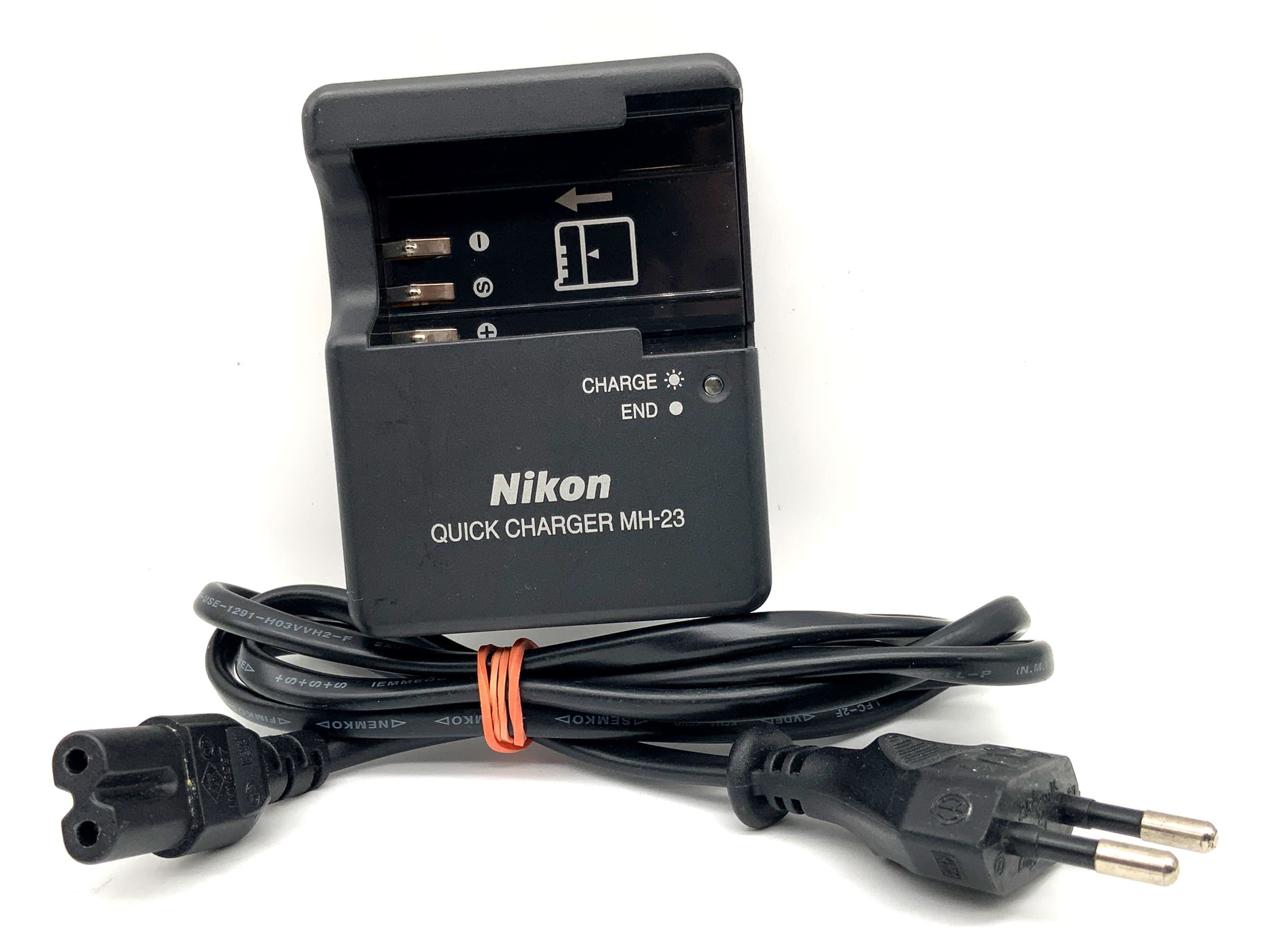 Nikon MH-23 Ladegerät EN-EL9|EN-EL9a Battery Charger Power Adaptor