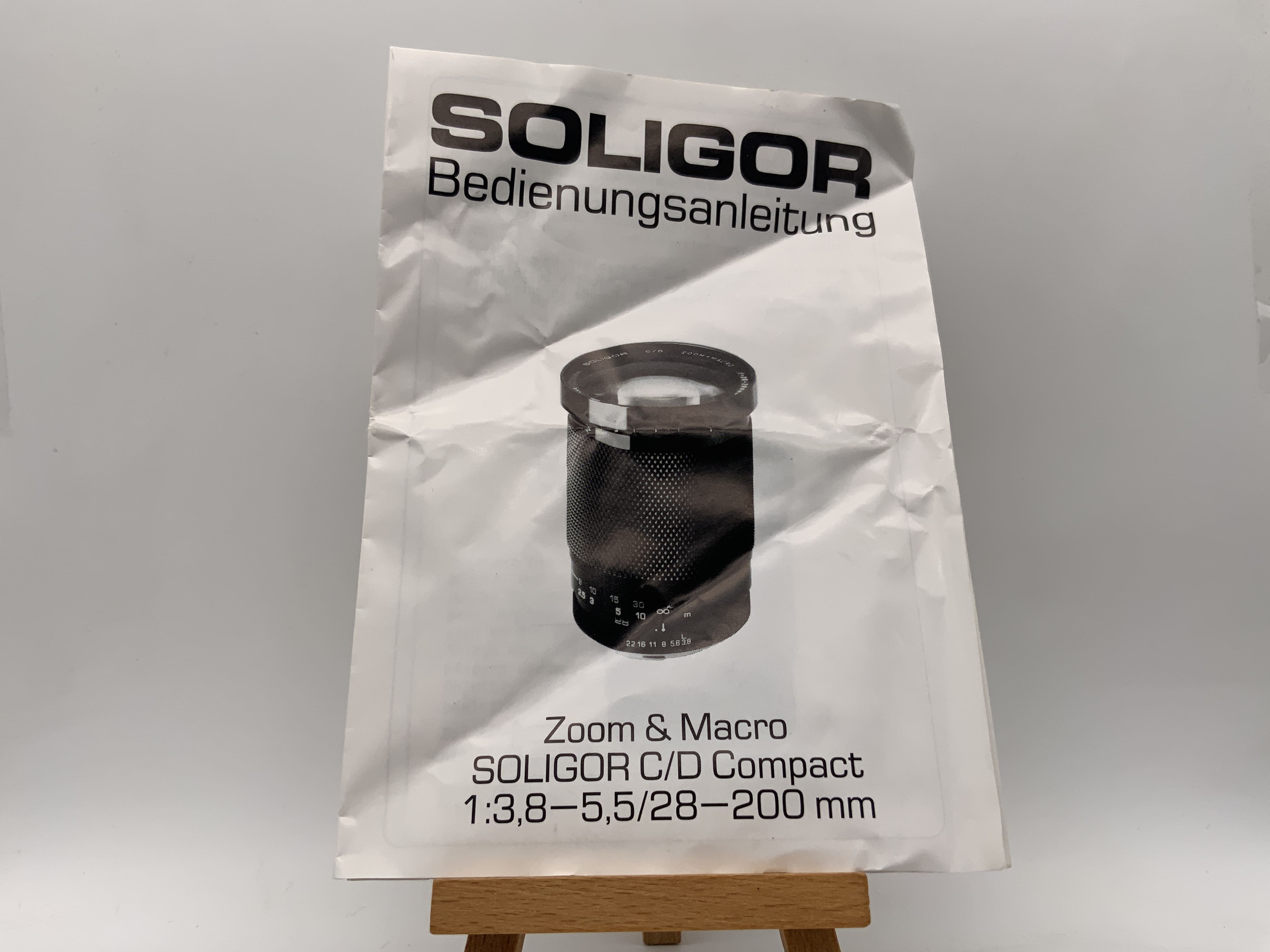 Soligor Zoom&Macro C/D Compact 1:3,8-5,5/28-200 Bedienungsanleitung Deutsch
