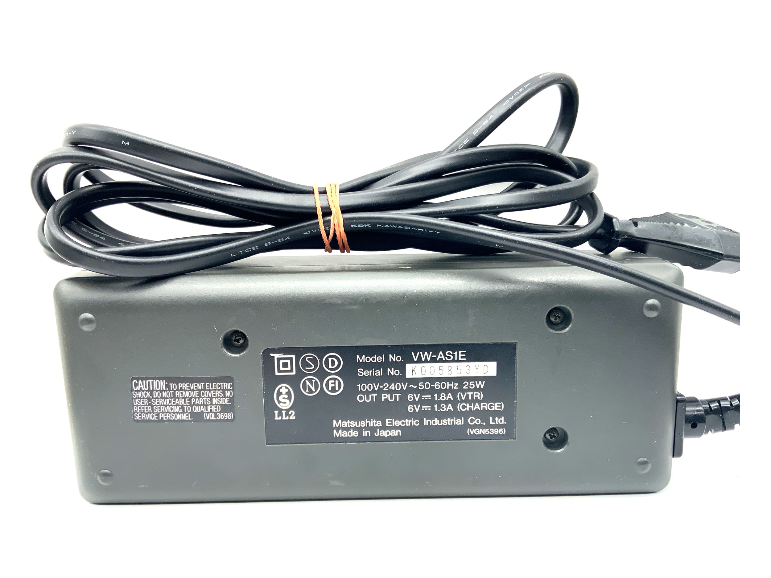 Chargeur Panasonic VW-AS1 pour batteries NP-30, NP-30DBA, QV-R3 et QV-R4