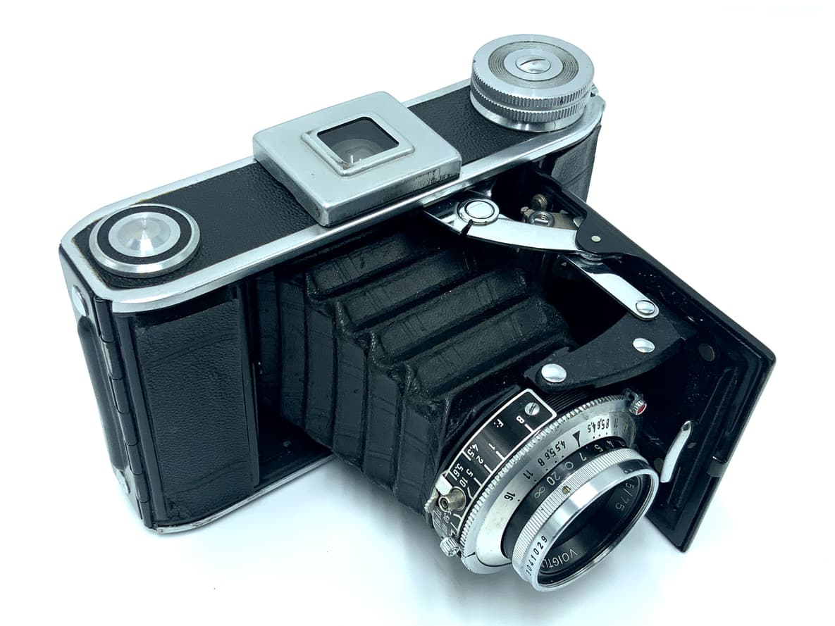 Voigtländer Bessa 66 Klappkamera mit Vaskar 75mm 1:4.5 Analogkamera