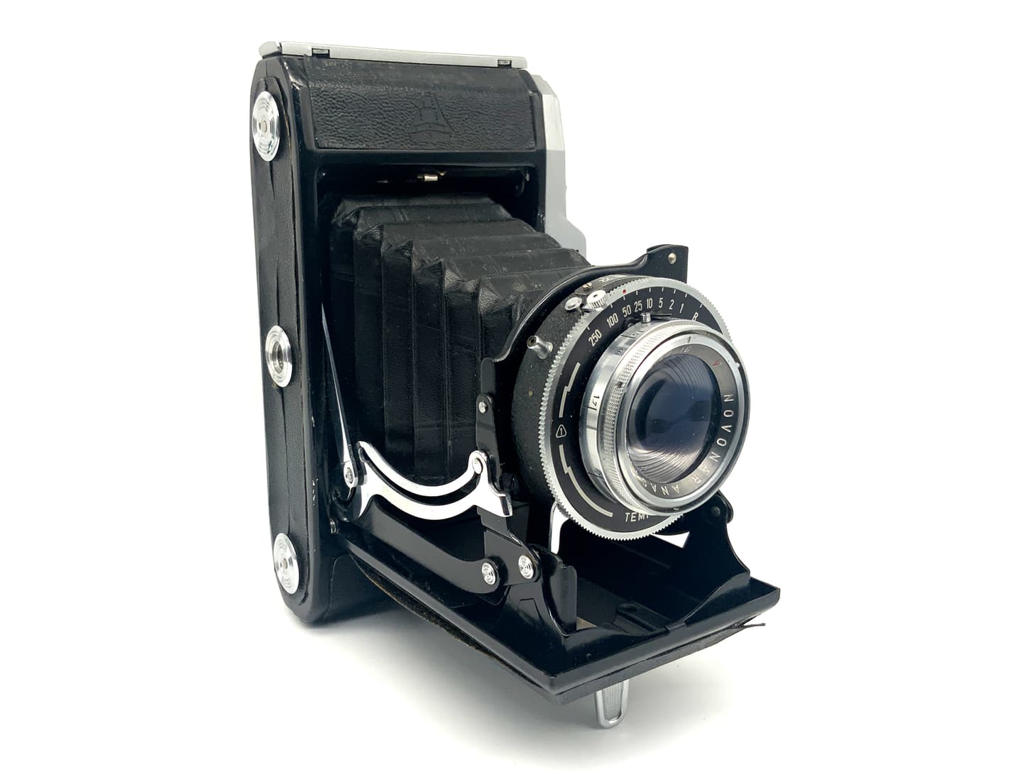 Pentacon Ercona II Klappkamera mit Novar Anastigmat 1:4,5 110mm red V