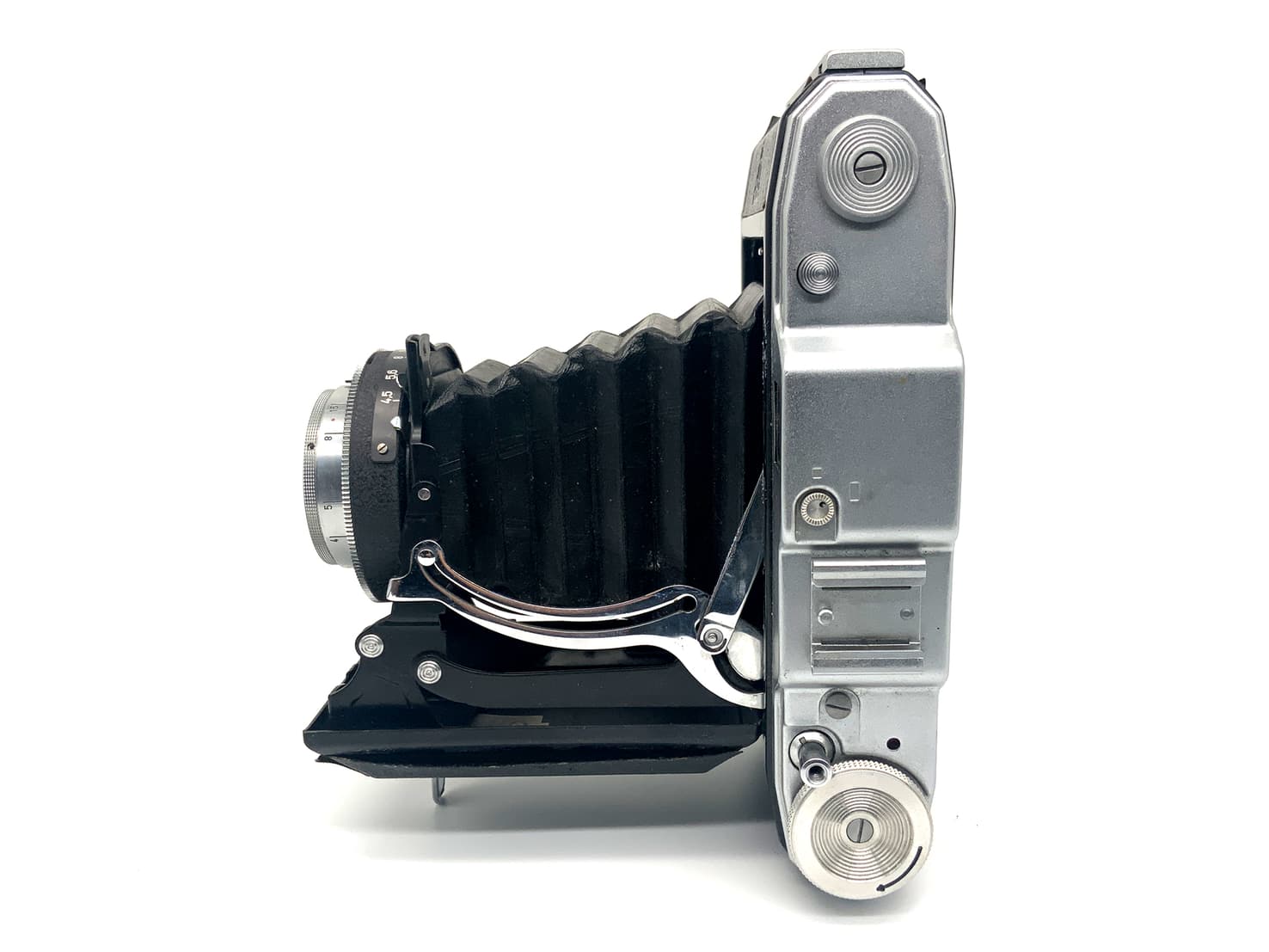 Pentacon Ercona II Klappkamera mit Novar Anastigmat 1:4,5 110mm red V