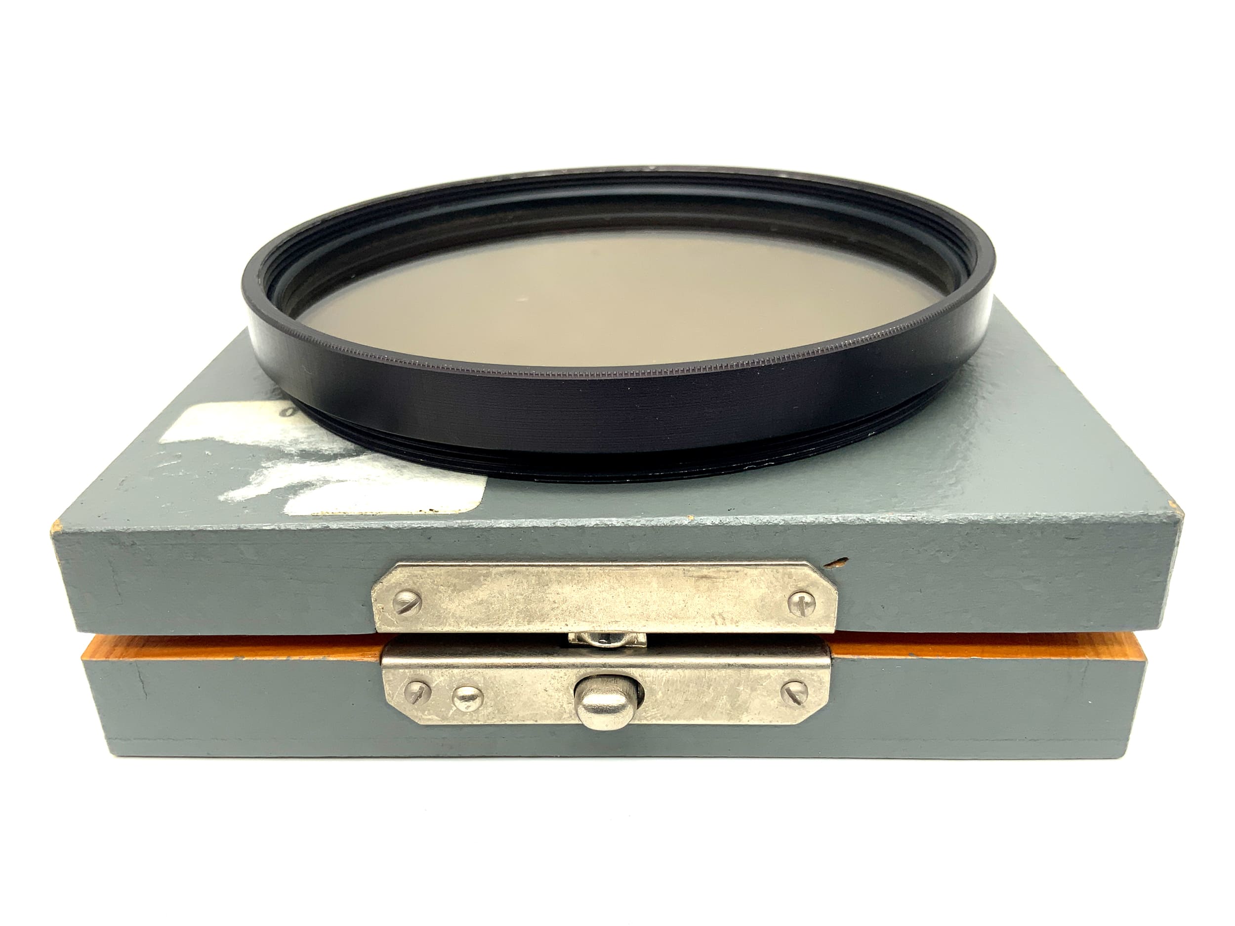 Filtre Pentacon Skylight (dans son emballage d'origine) ; filtre Pentacon Six ; filetage circulaire de 95 mm