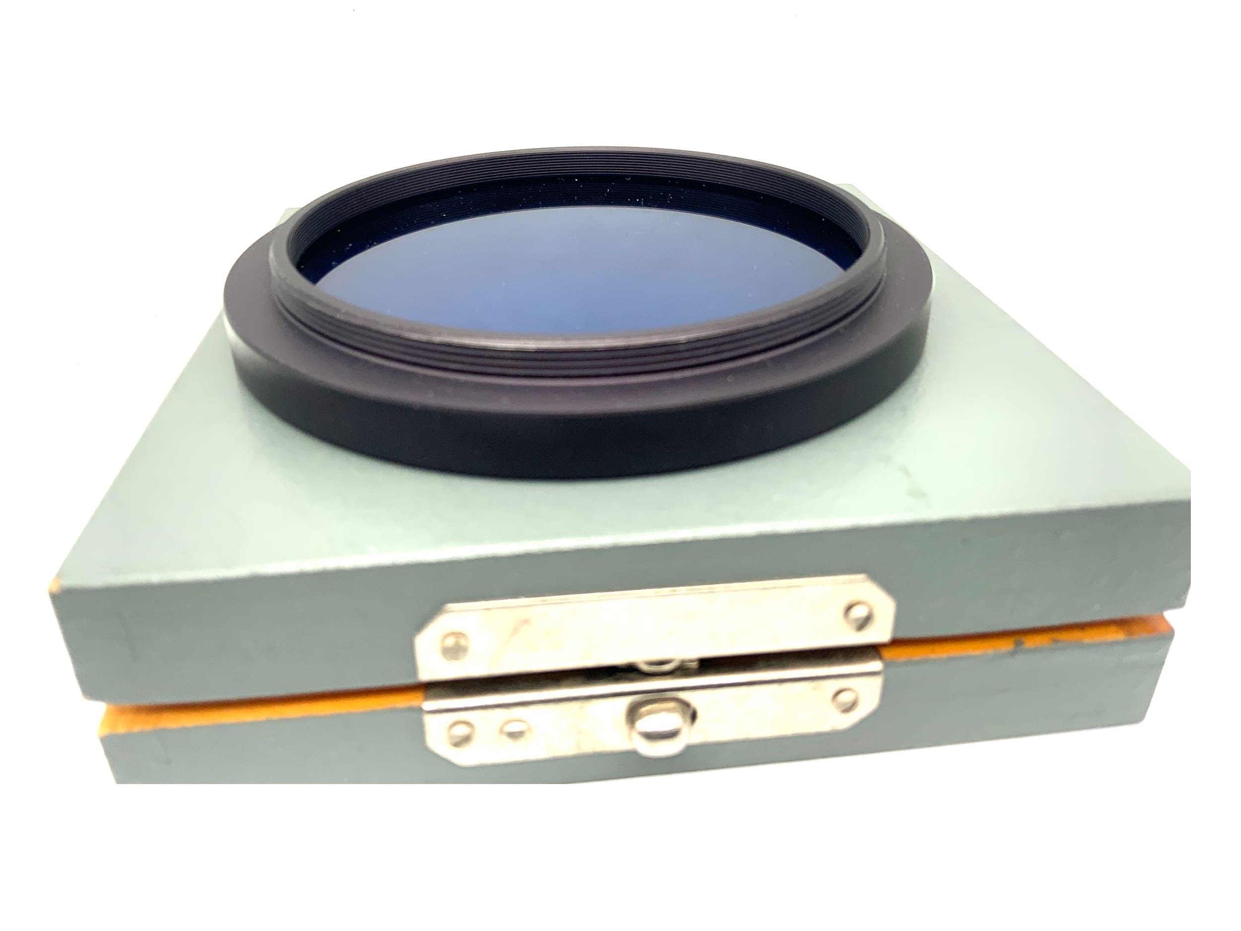 Filtre de couleur Pentacon bleu-violet dans son emballage d'origine. Filtre Pentacon Six 86 mm