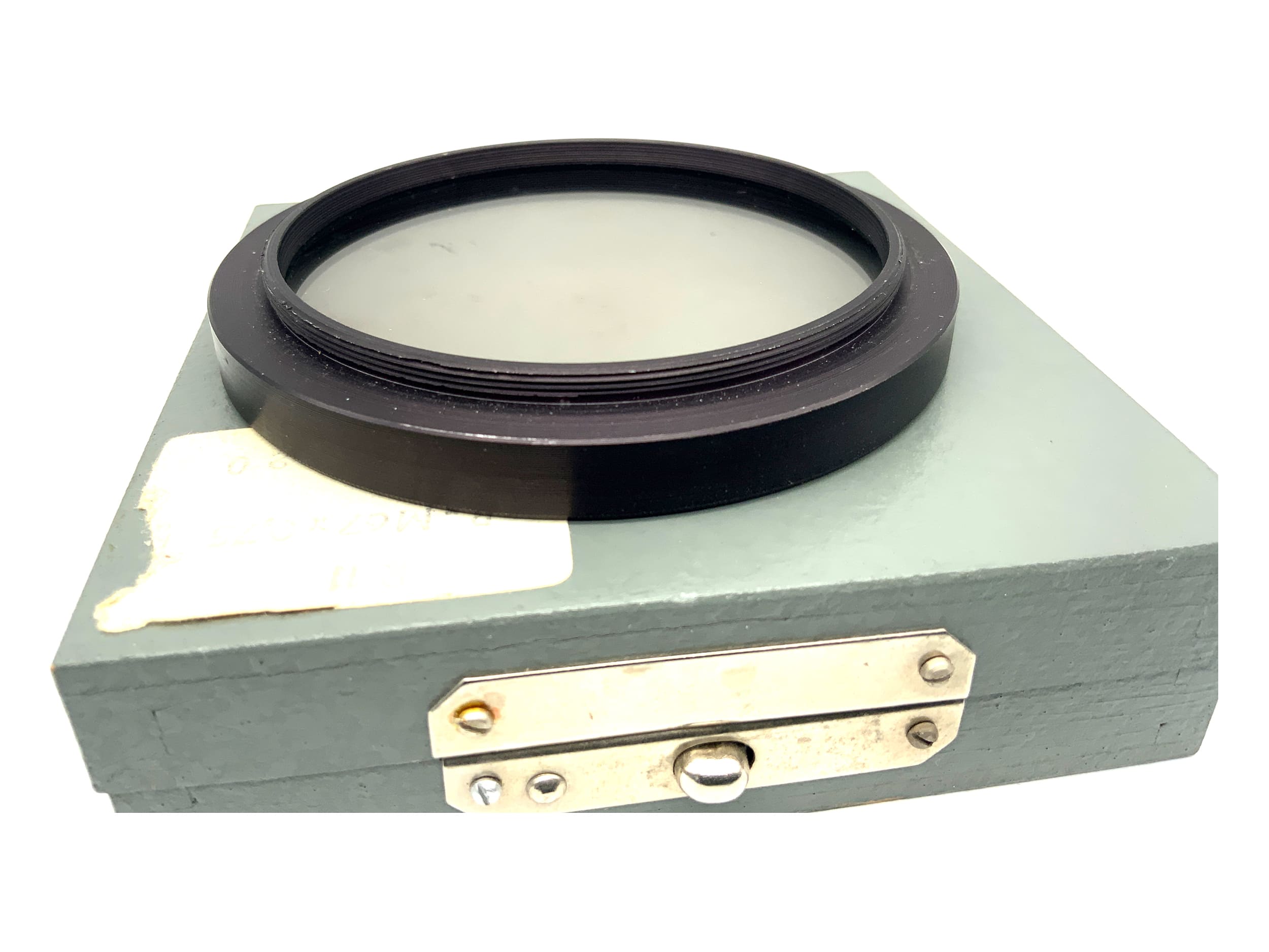 Filtre Pentacon Skylight (dans son emballage d'origine) ; filtre Pentacon Six, filetage circulaire de 77 mm