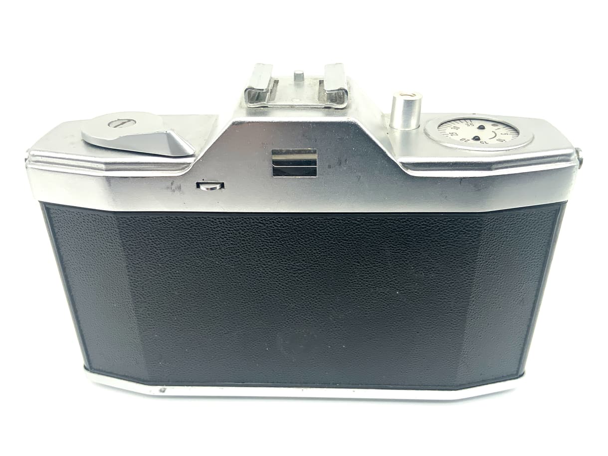 Pentacon Pentona II Sucherkamera mit Meyer Optik Trioplan 1:3,5 45mm