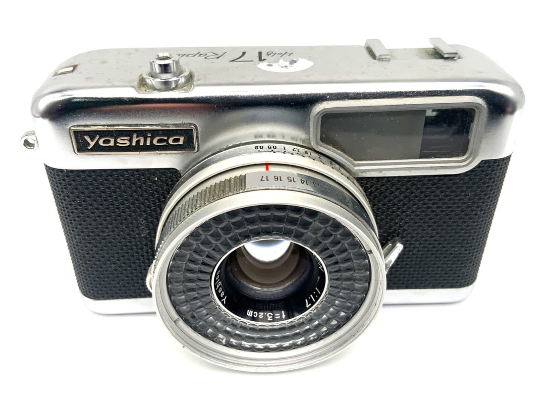 Yashica Half 17 Rapid Sucherkamera mit Yashinon 32mm 1:1.7 Analogkamera