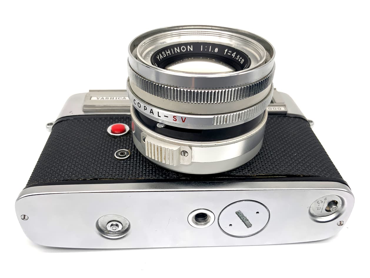 Yashica Lynx-5000 Messsucherkamera mit Yashinon 45mm 1:1.8 Analogkamera