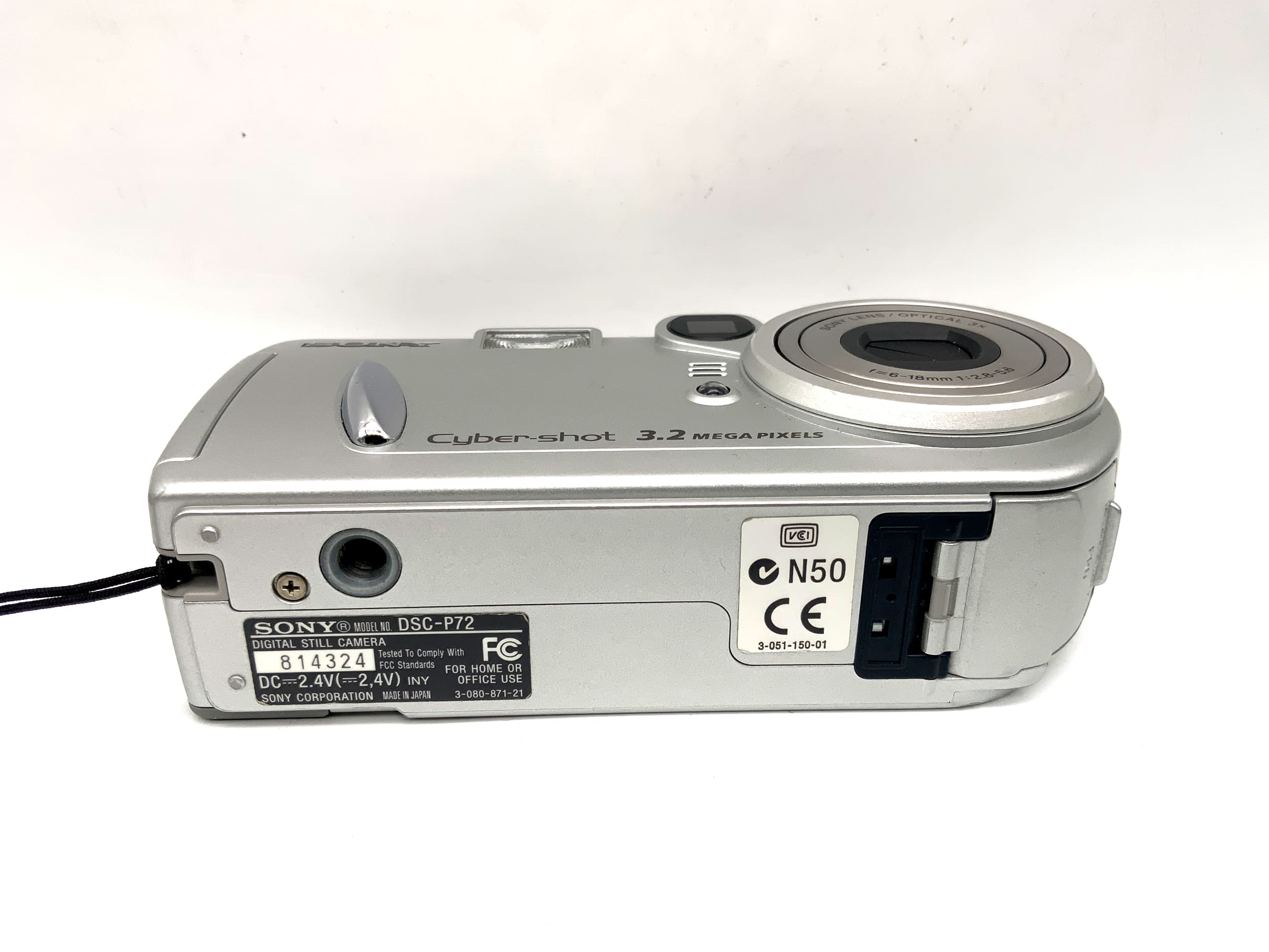 Sony DSC-P72 Digitale Kompaktkamera mit 6-18mm 1:2.8-5.6