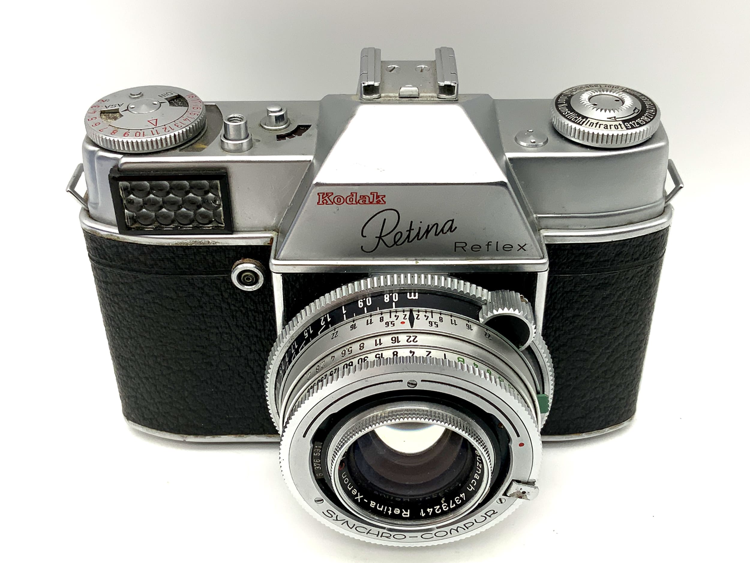 Kodak Retina Reflex 35mm SLR analog mit Xenon f:2.0/50mm red C Body