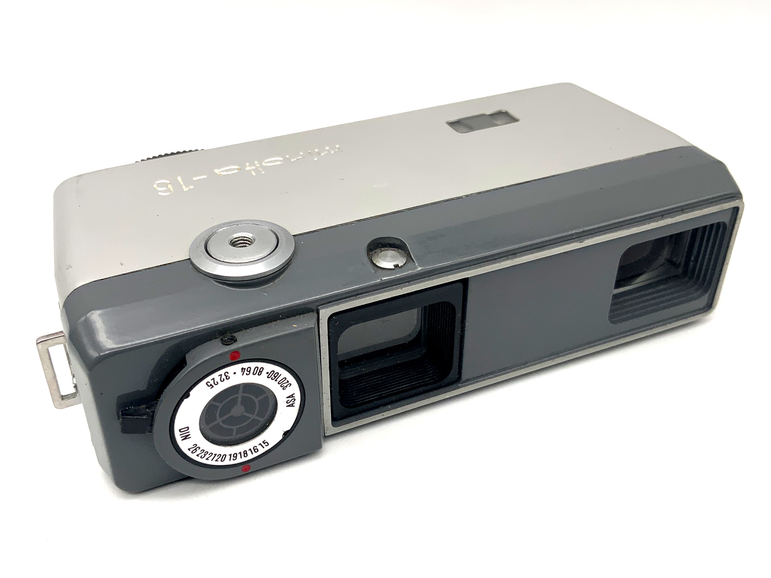 Minolta 16EE II Miniaturkamera mit Rokkor 25mm 1:2.8 Kleinstbildkamera