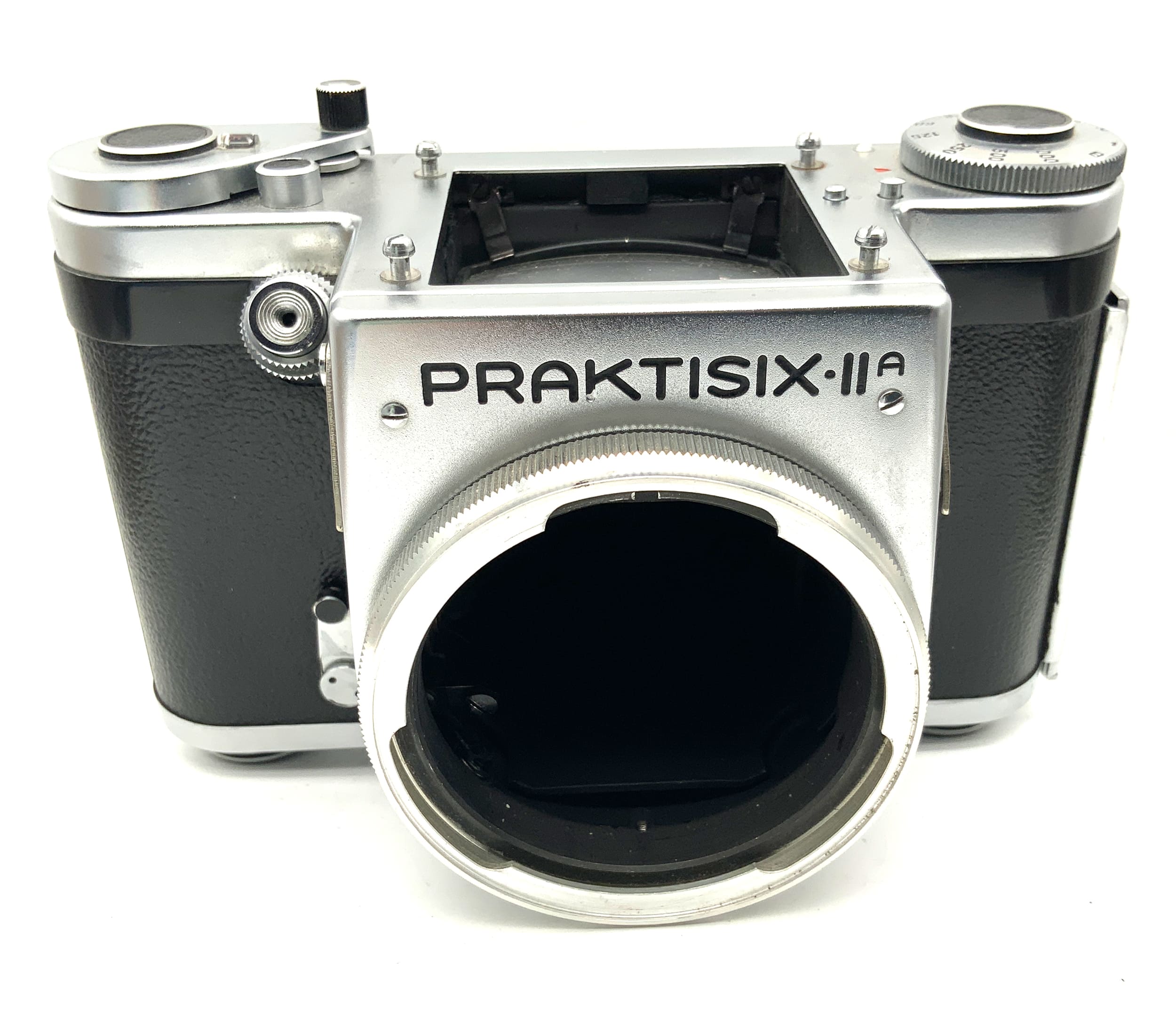 Pentacon Praktisix II Mittelformatkamera mit Pentacon Six Analogkamera