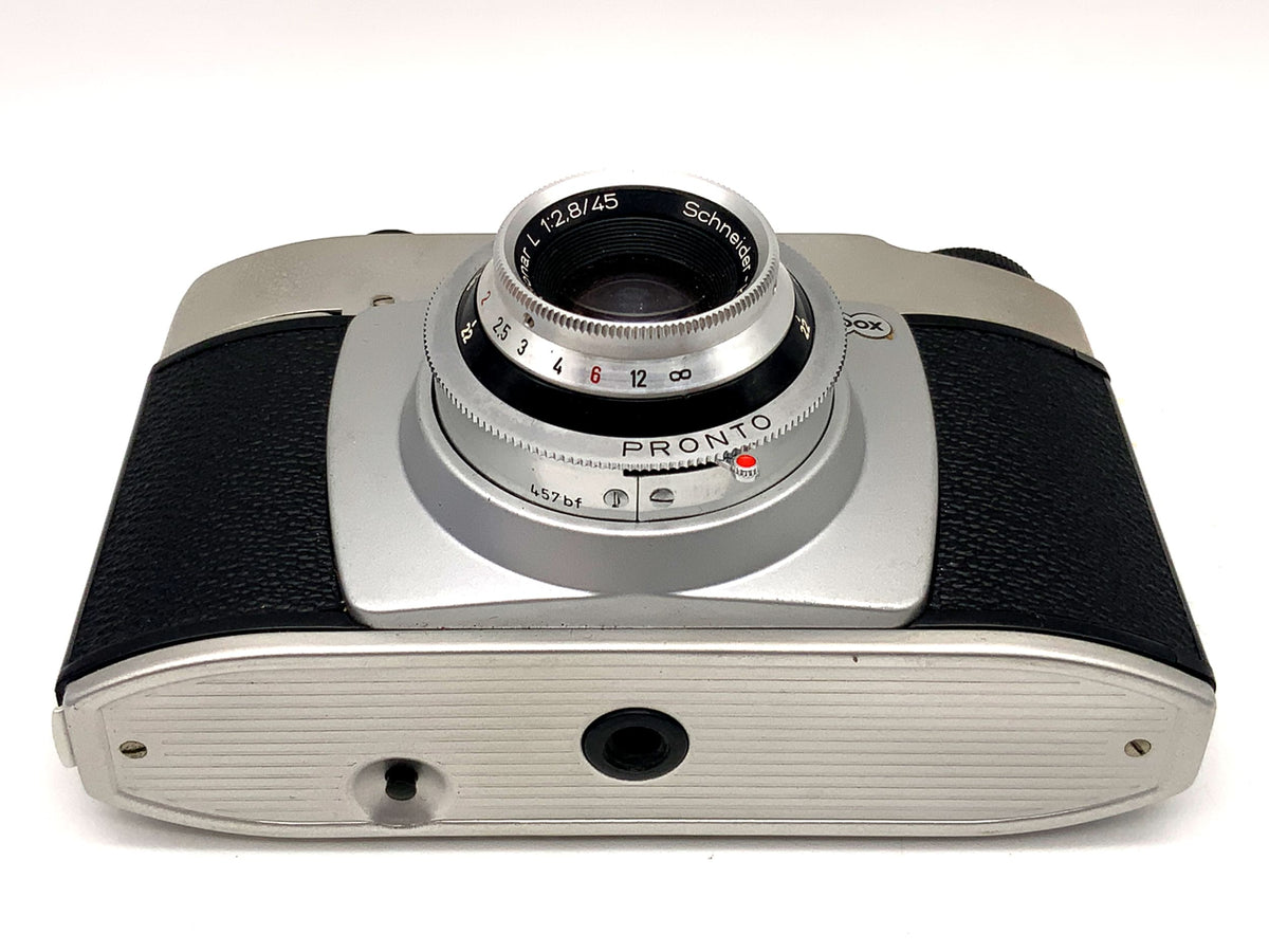 Appareil photo à viseur Adox Pronto avec objectif analogique Radionar L 1:2.8/45