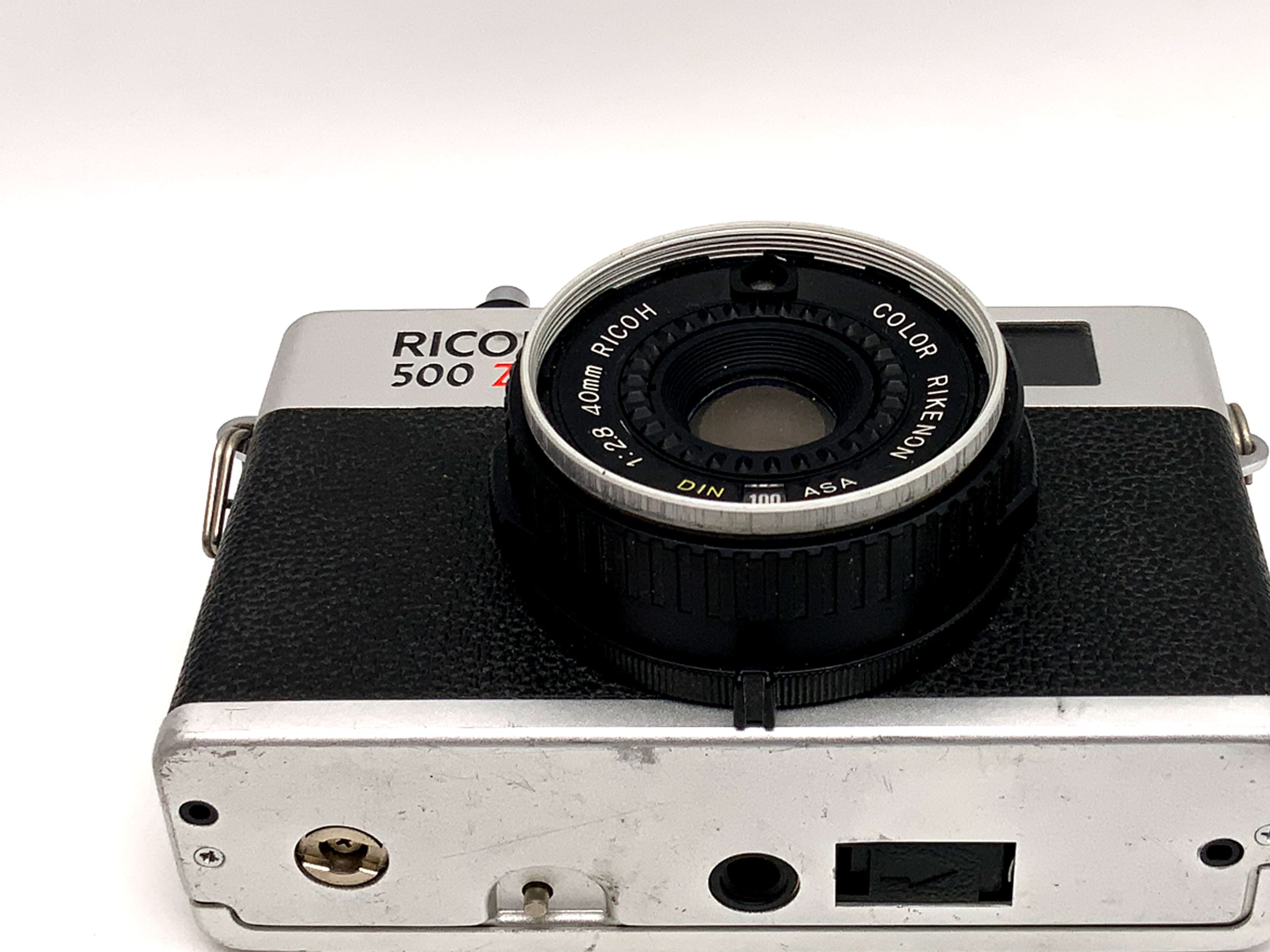 Ricoh 500 ZF Sucherkamera mit Color Rikenon 1:2.8/40 Analogkamera