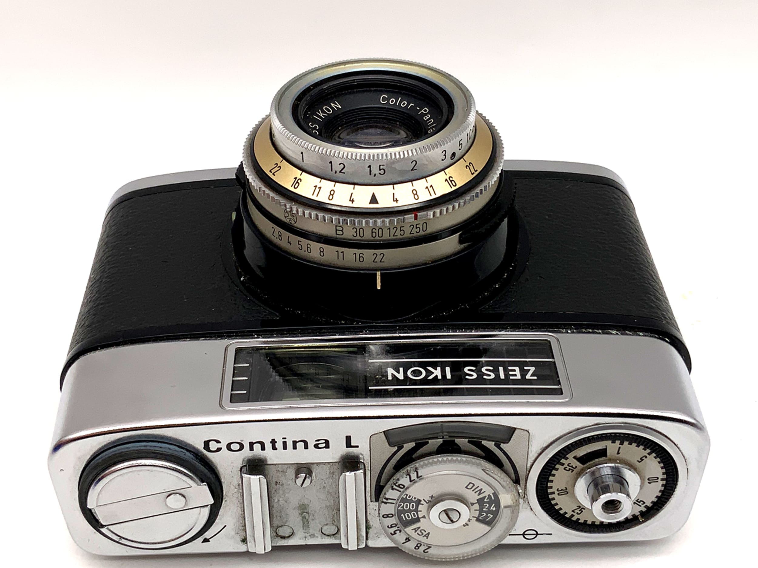 Zeiss Ikon Contina L Sucherkamera mit Color-Pantar 1:2.8/45 Prontor 250