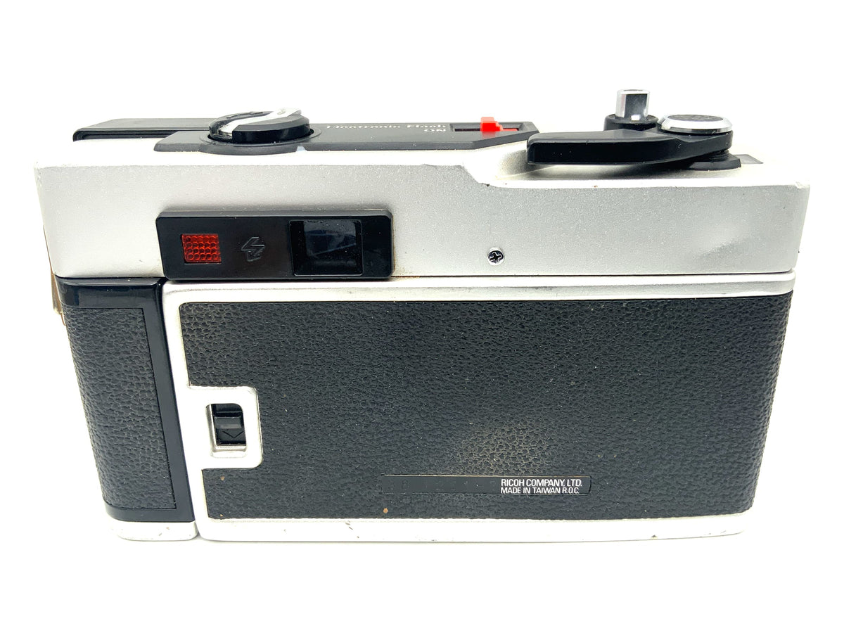 Ricoh 35 EF viewfinder camera with Color Rikenon 40mm 1:2.8 analog camera