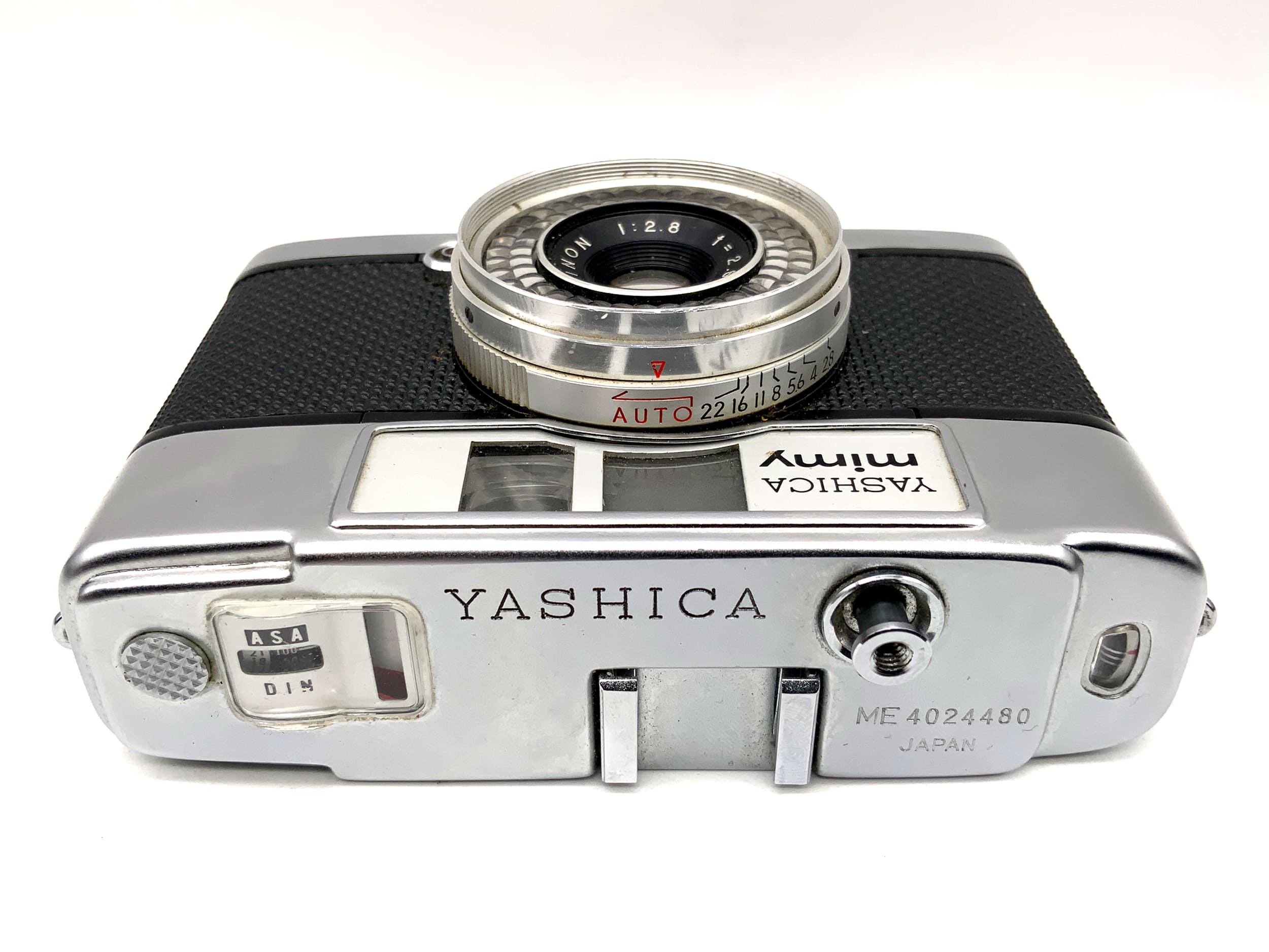 Yashica Mimy Sucherkamera mit Yashinon 28mm 1;2.8 Halbformatkamera Analogkamera