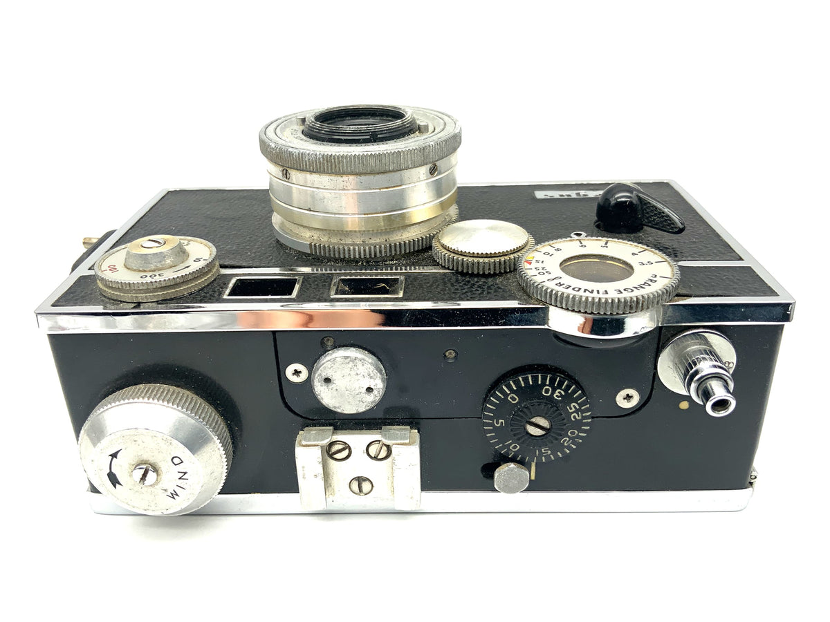 Appareil photo compact argentique Argus C3 avec viseur et objectif Cintar 50 mm f/3.5 traité.
