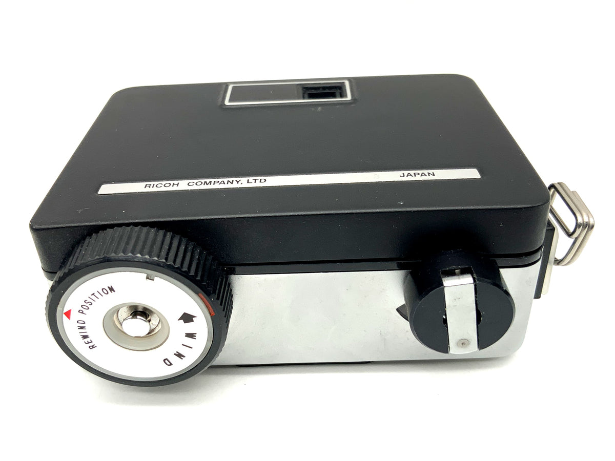 Appareil photo Ricoh Professional Auto 35 H avec viseur et objectif demi-format 25 mm 1:2,8